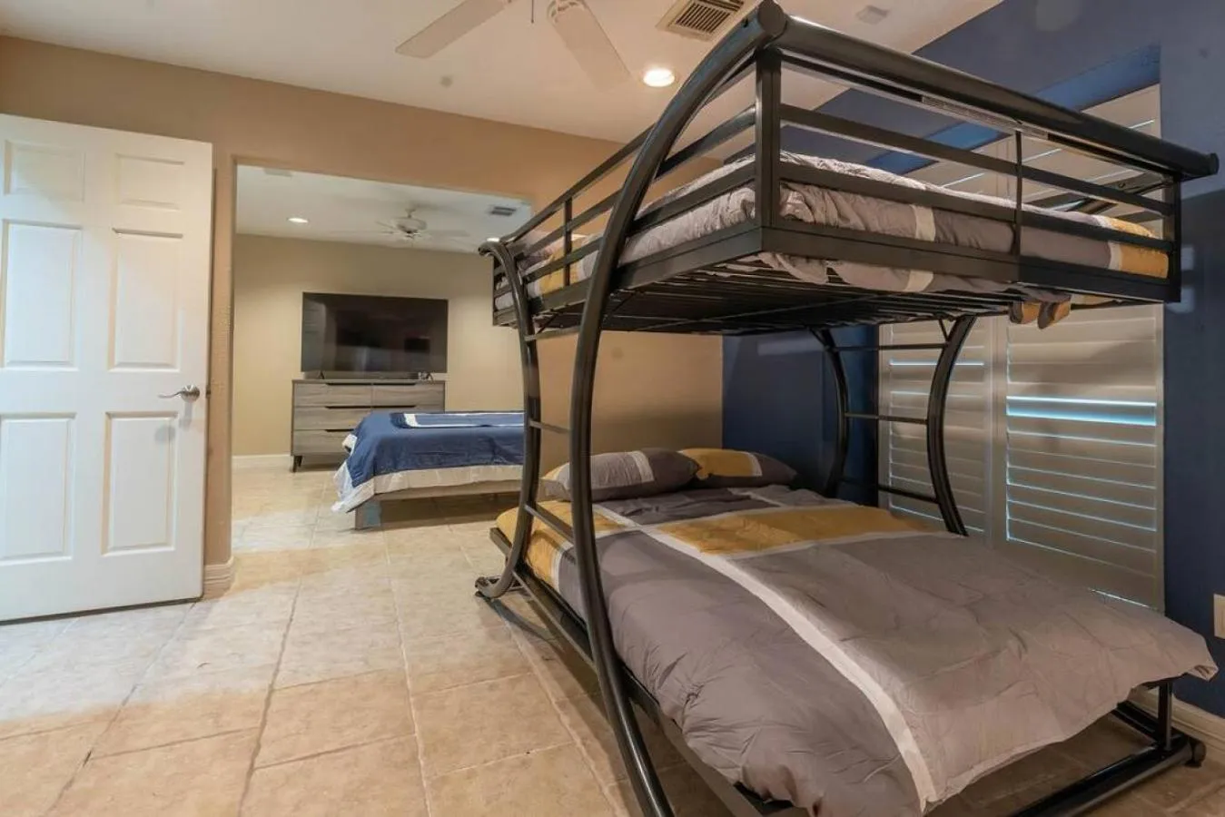 bunk bed, Bed in Huge 6 Bedroom with Pool, Spa, 85 Inch TV, Game Room