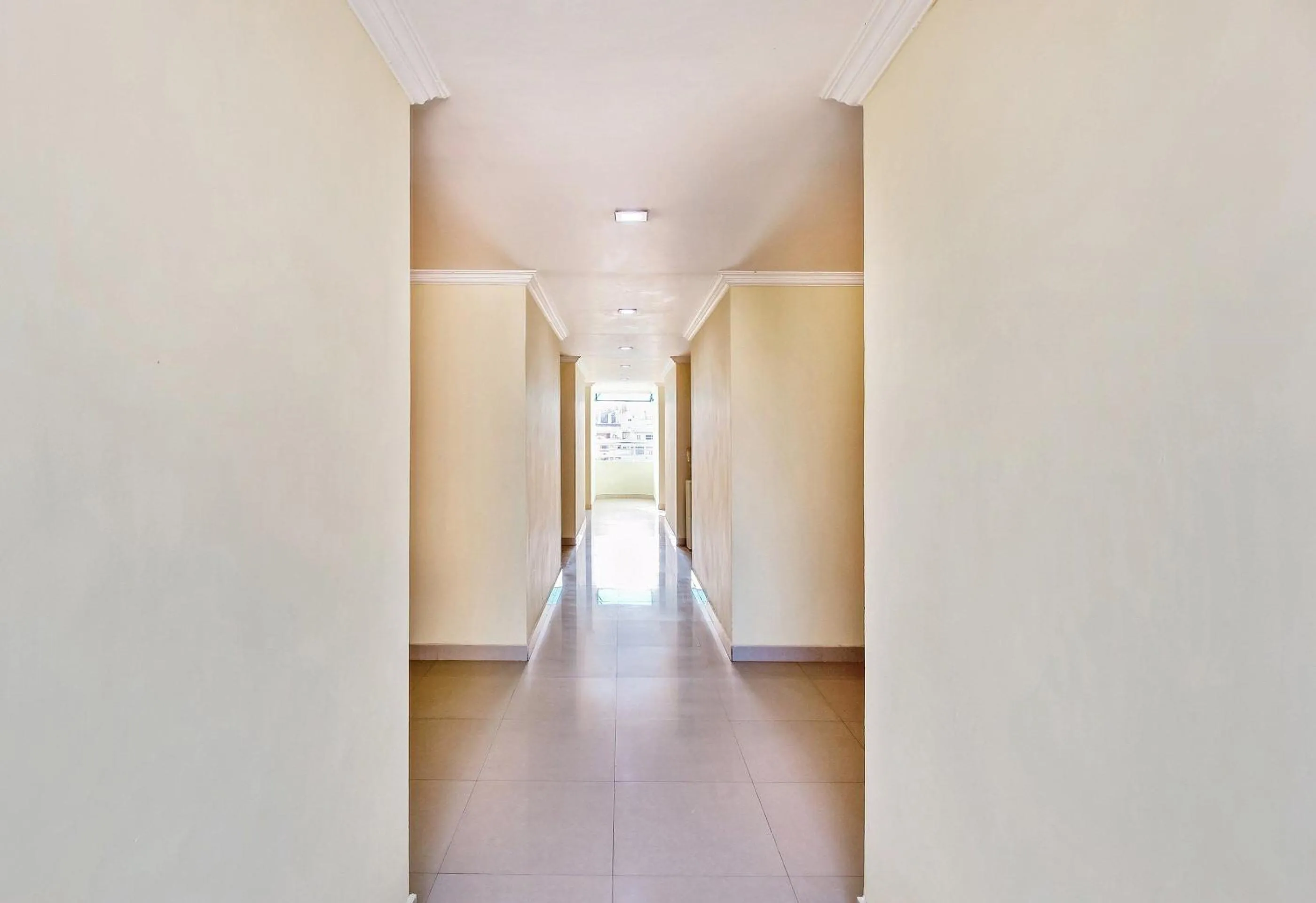 Lobby or reception in Super Hotel O Qualia Pride Financial District