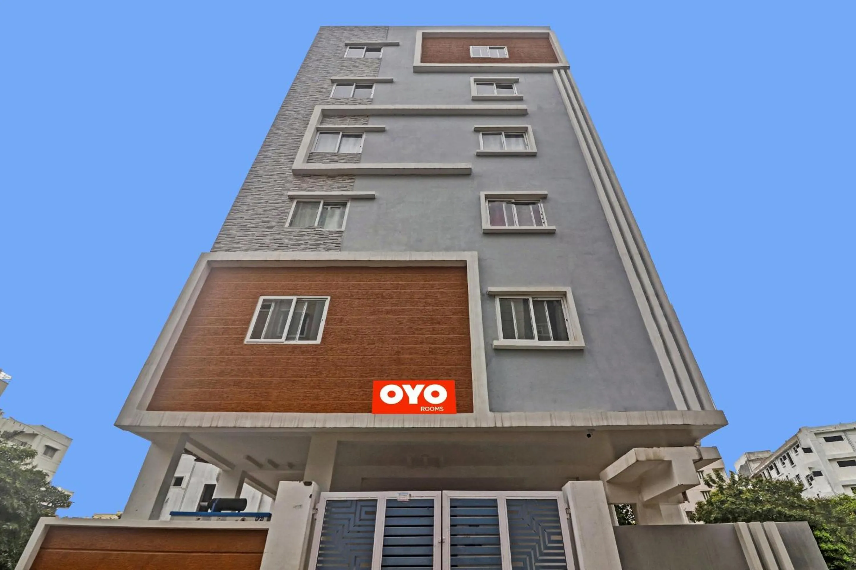 Facade/entrance in Super Hotel O Qualia Pride Financial District