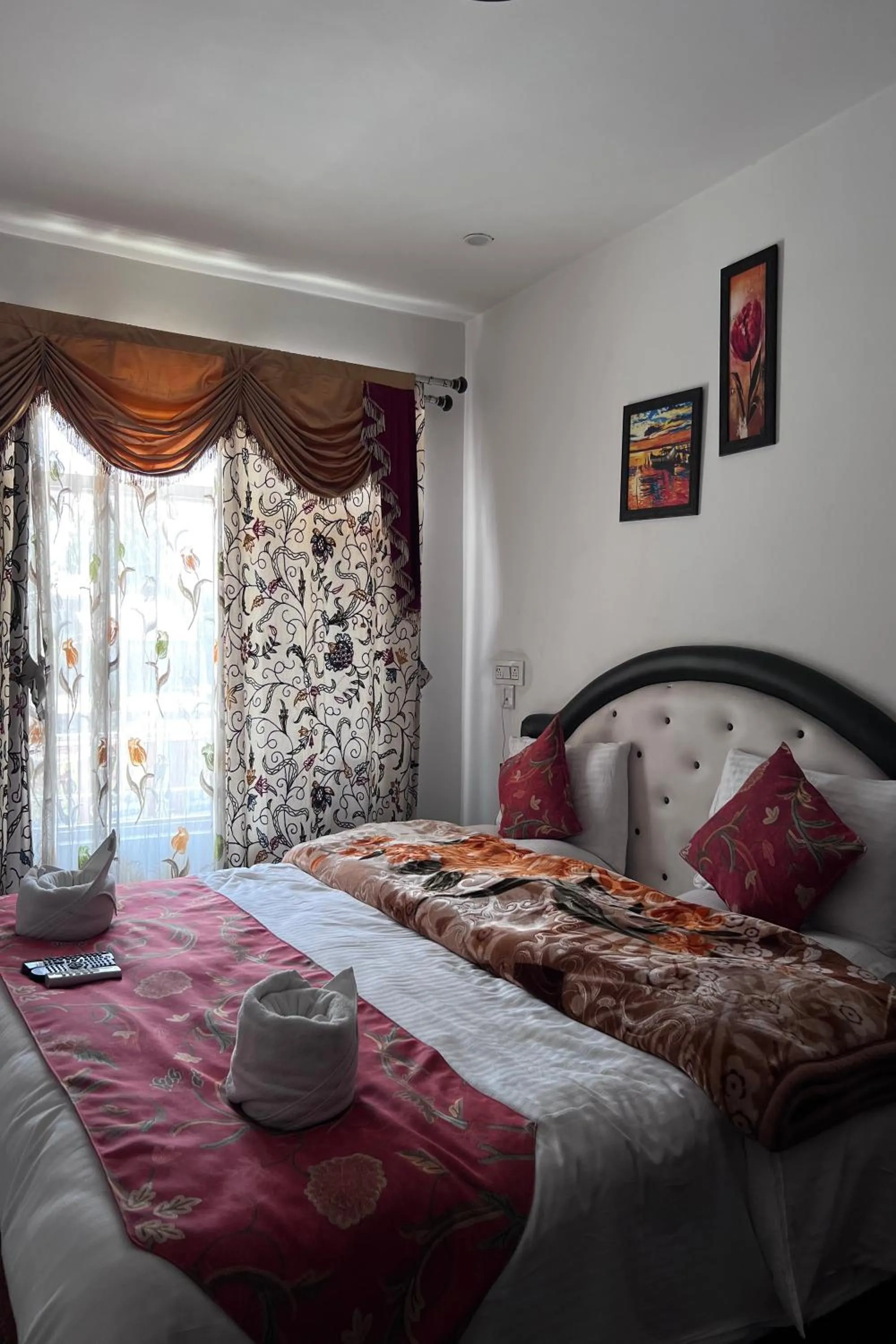 Photo of the whole room, Bed in Hotel Sultan Residency