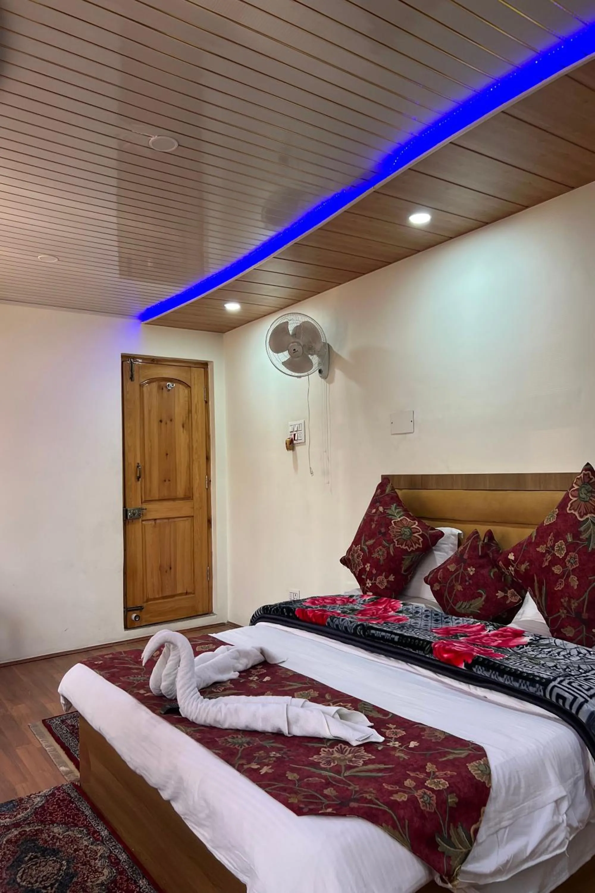 Photo of the whole room, Bed in Hotel Sultan Residency