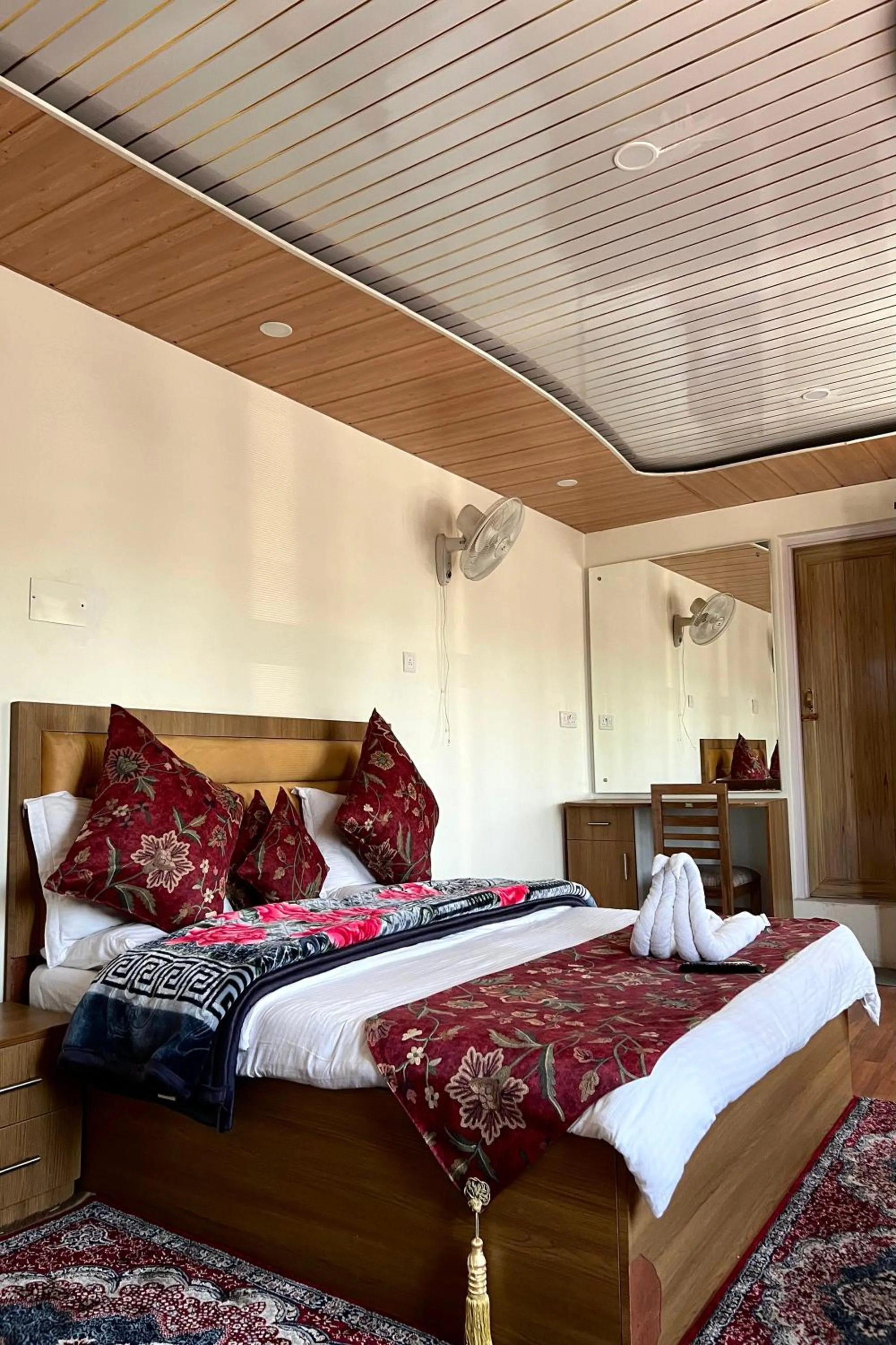 Photo of the whole room, Bed in Hotel Sultan Residency