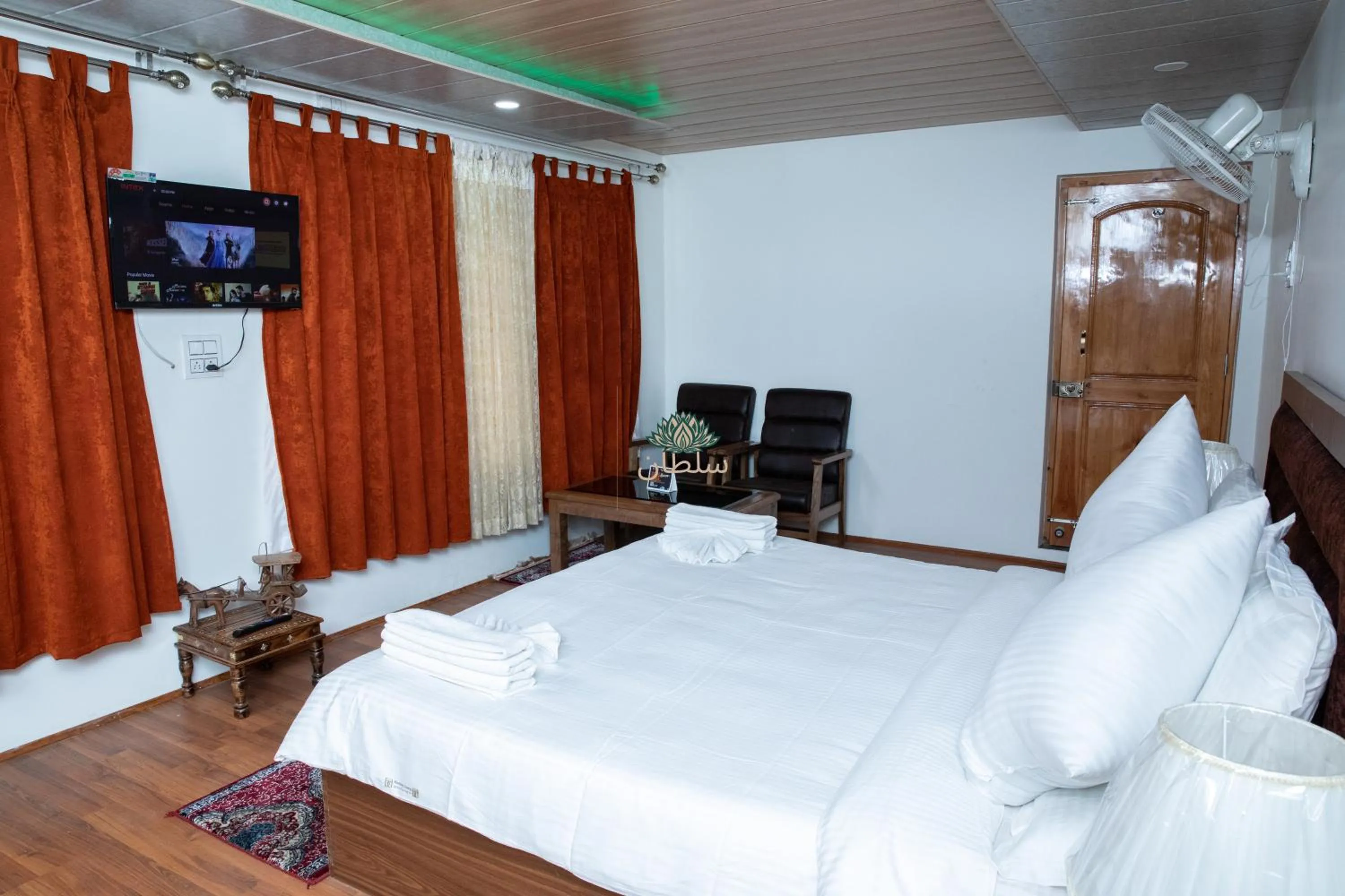 Photo of the whole room, Bed in Hotel Sultan Residency