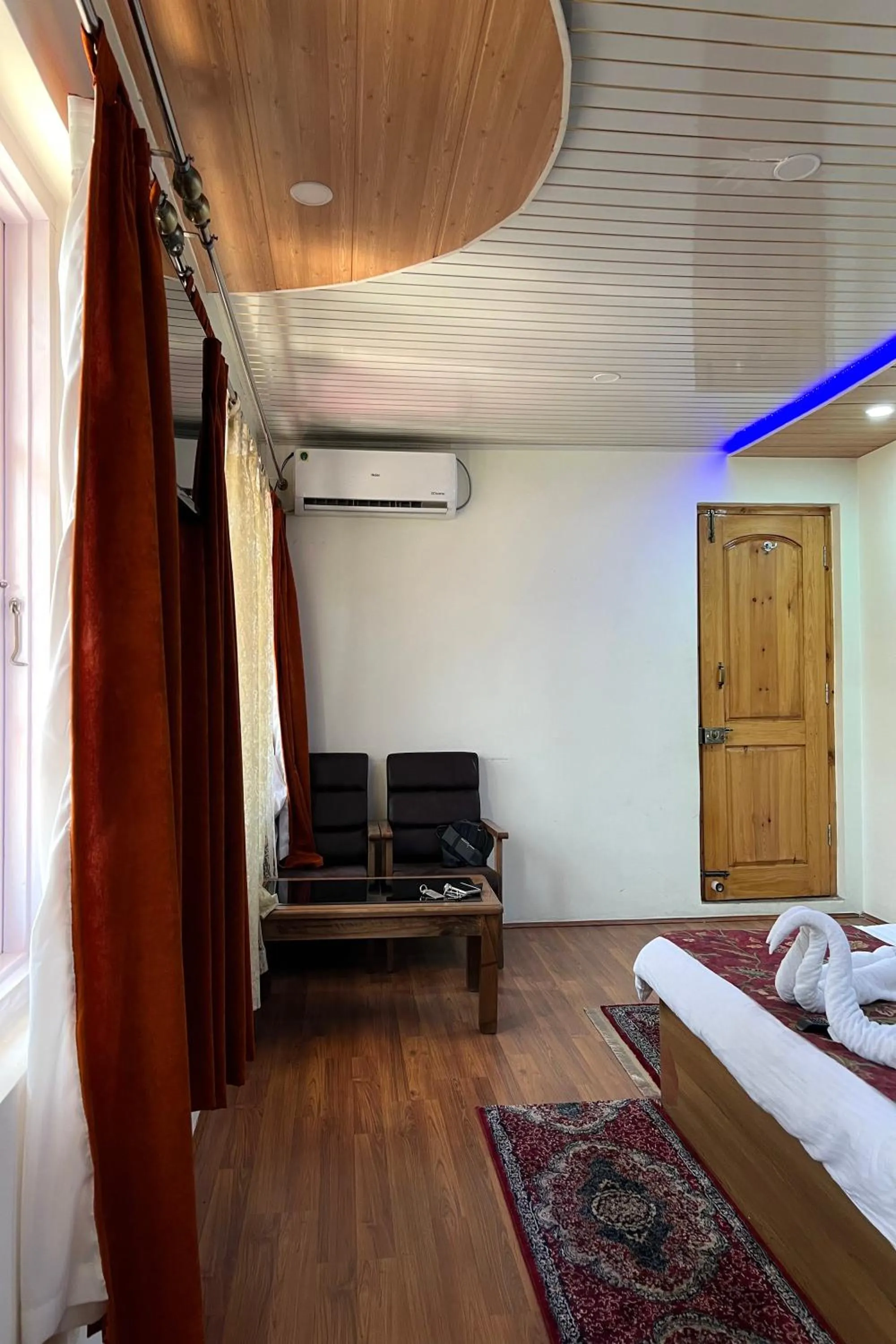 Photo of the whole room, Bed in Hotel Sultan Residency