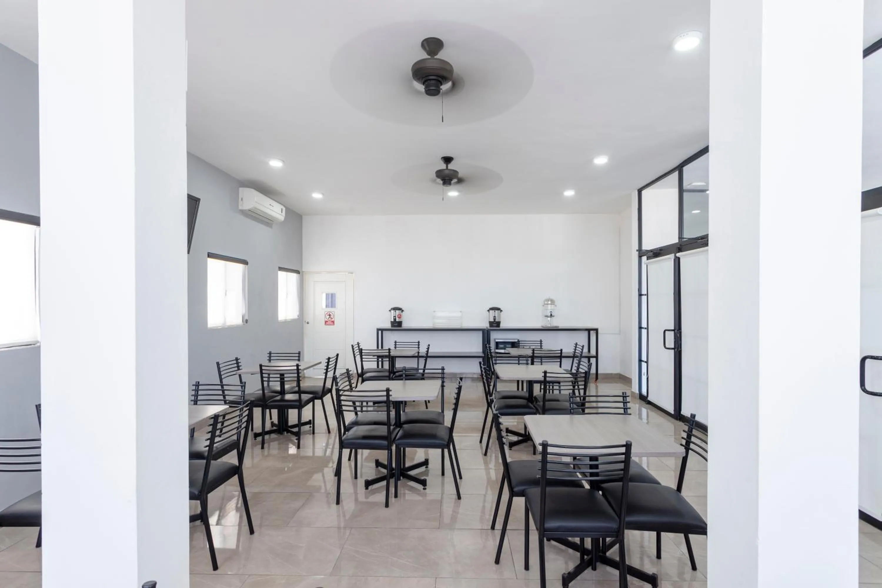 Dining area in Capital Hotel Saltillo