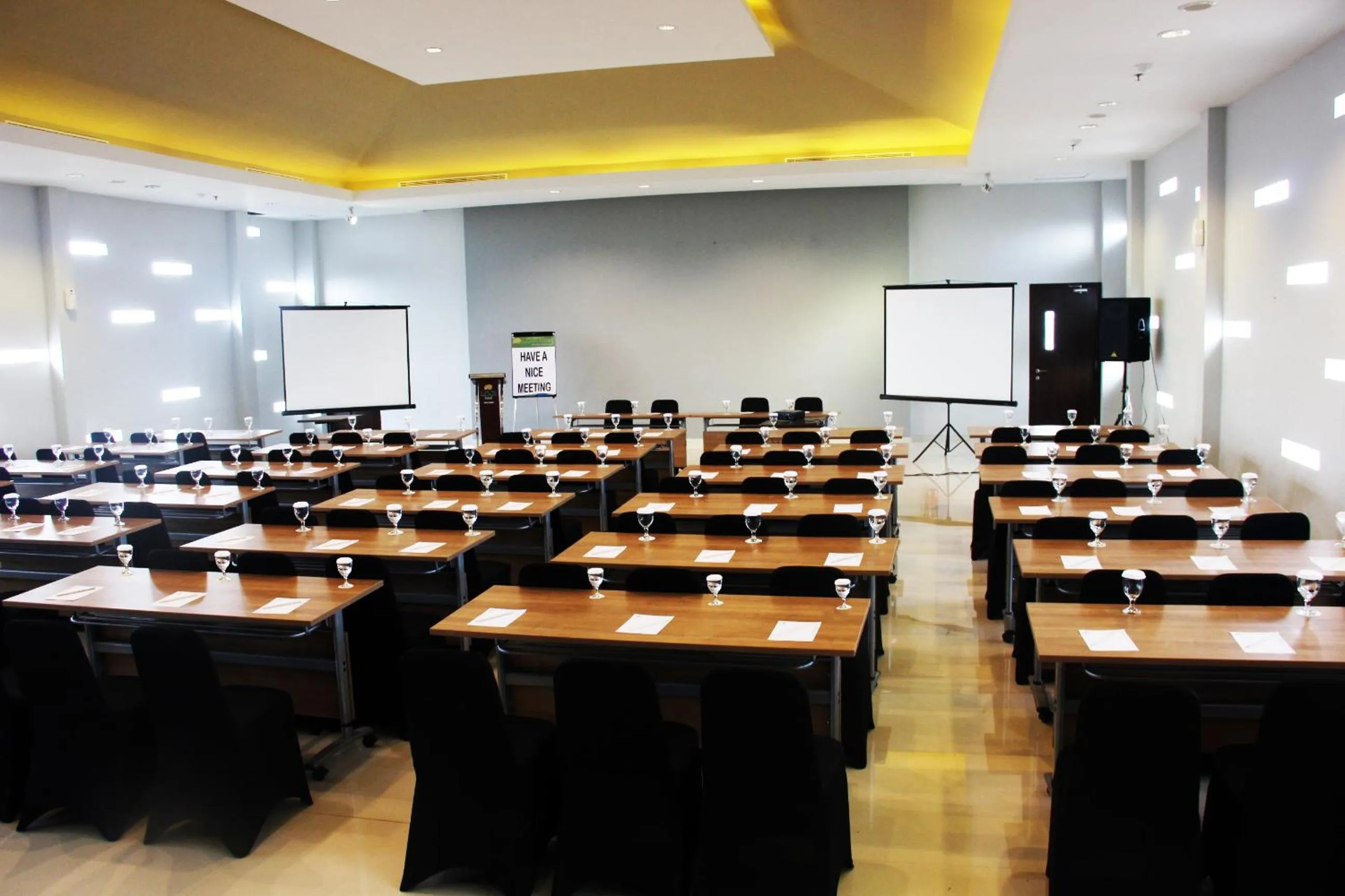 Banquet/Function facilities in Loji Hotel