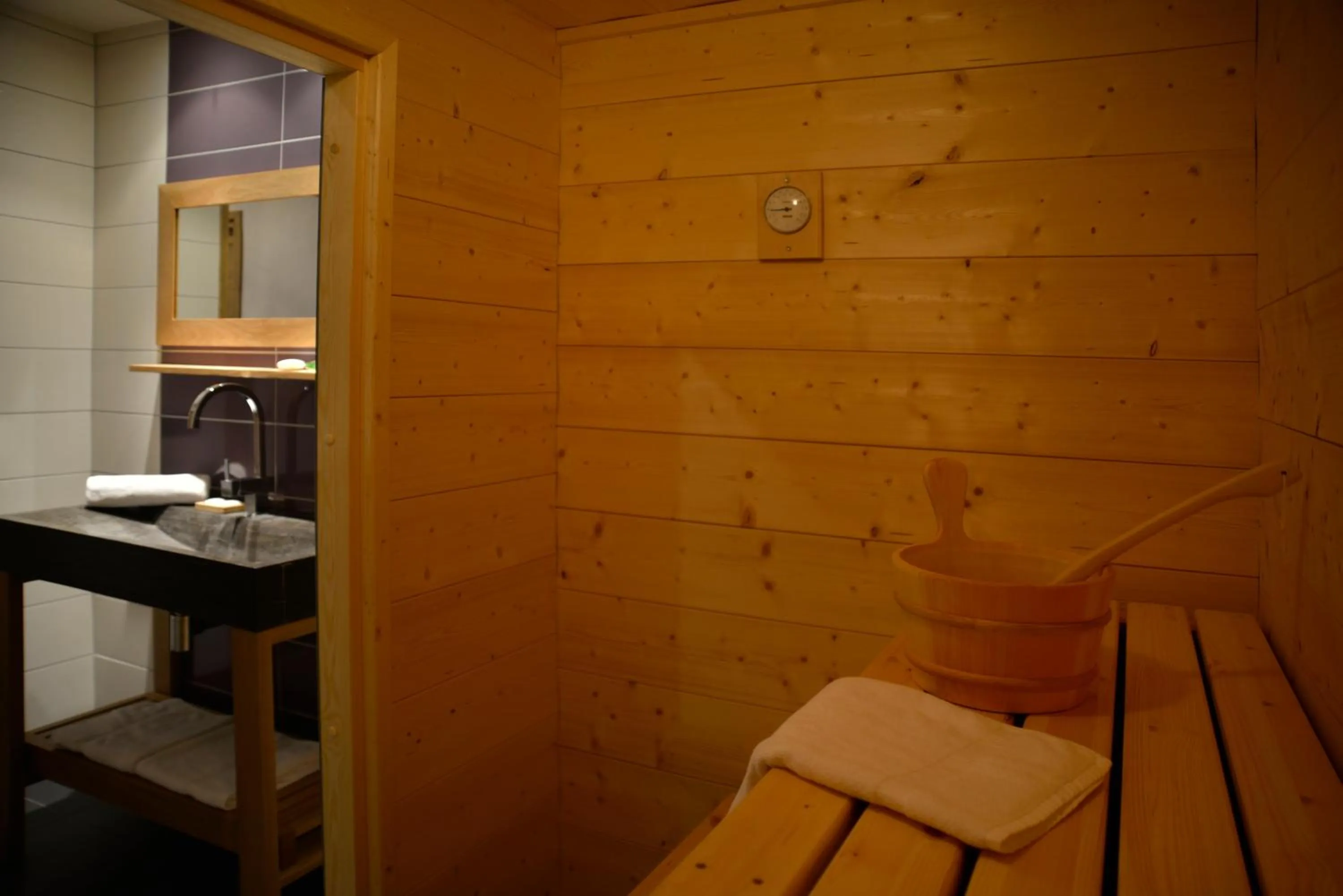 Sauna in Résidence Carlina by Les Etincelles