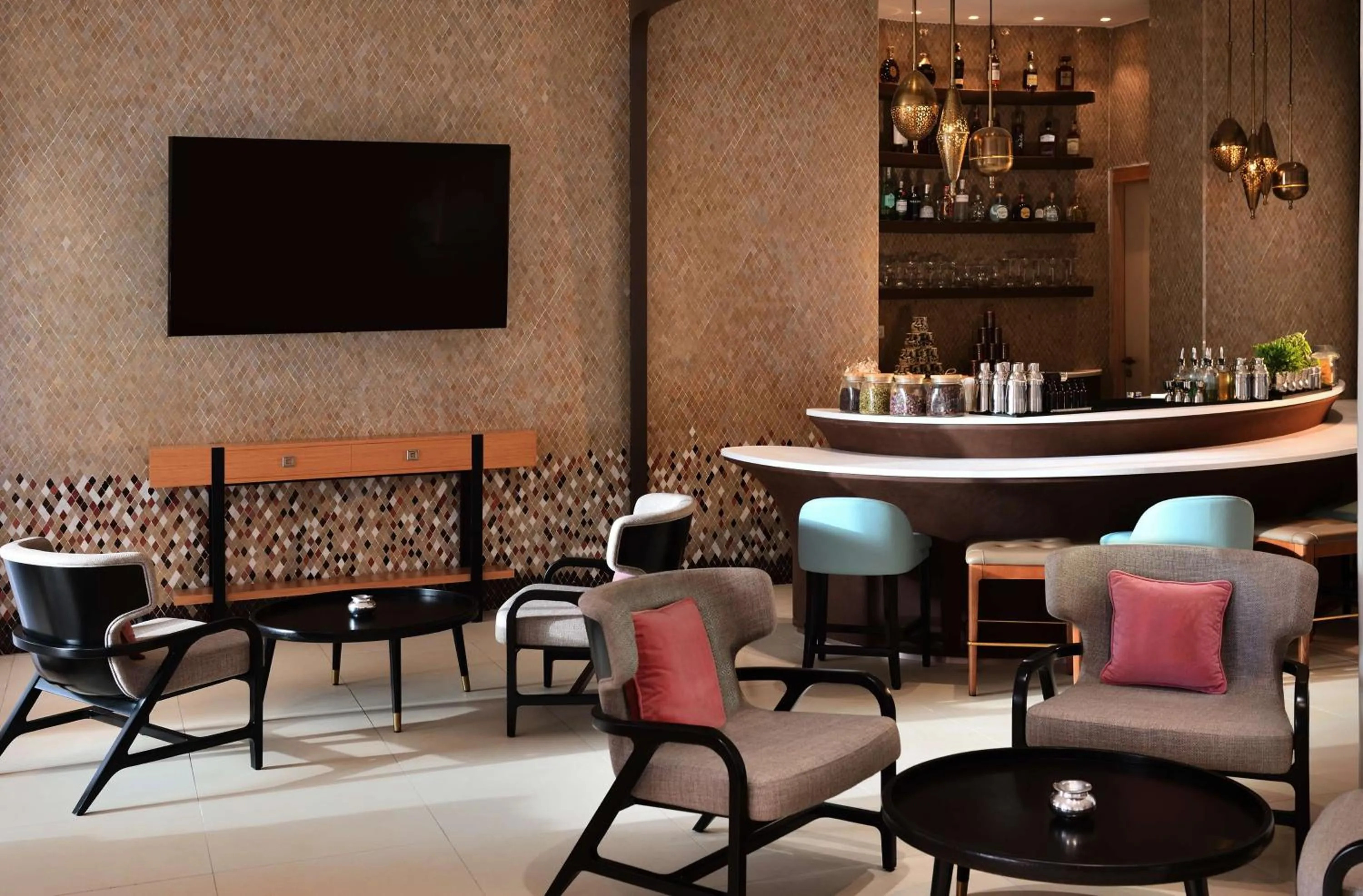 Lounge or bar in Hilton Taghazout Bay Beach Resort & Spa