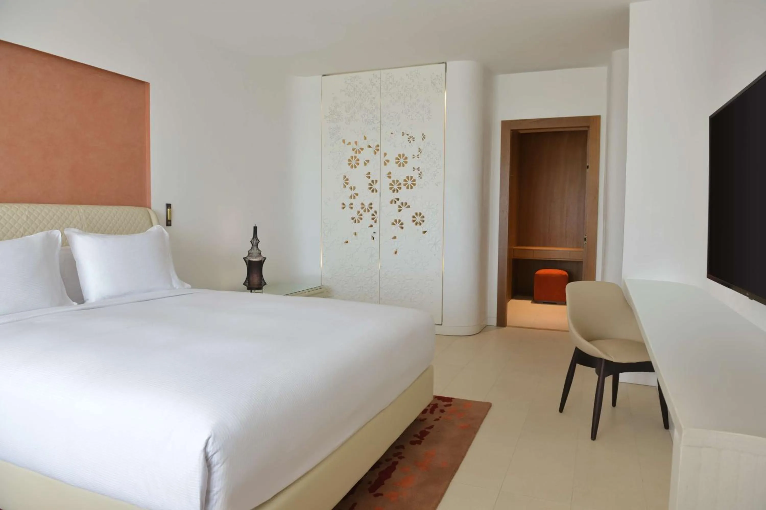 Bedroom, Bed in Hilton Taghazout Bay Beach Resort & Spa