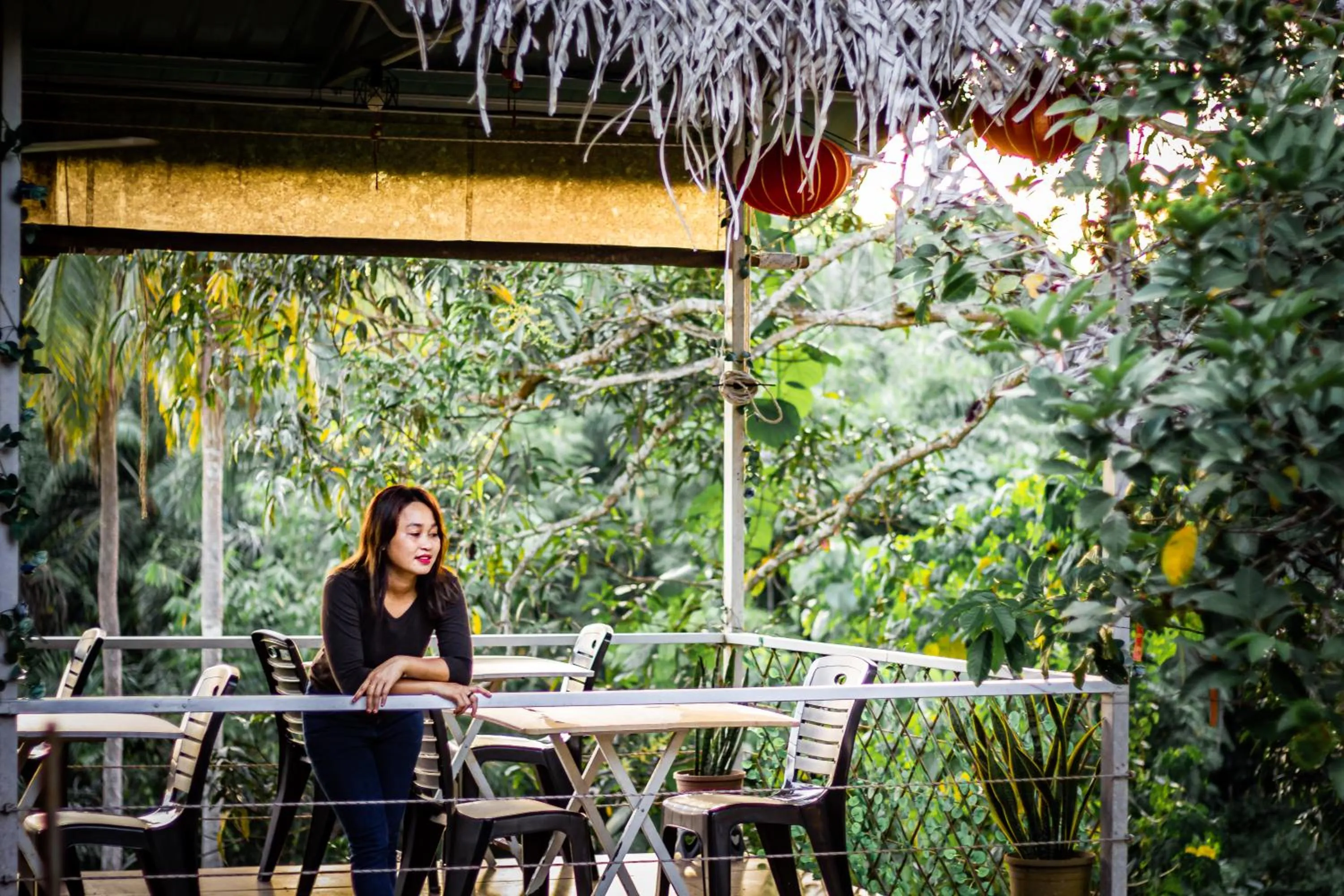 Guests in Timba Garden FREE TOWN AND JETTY TRANSPORT