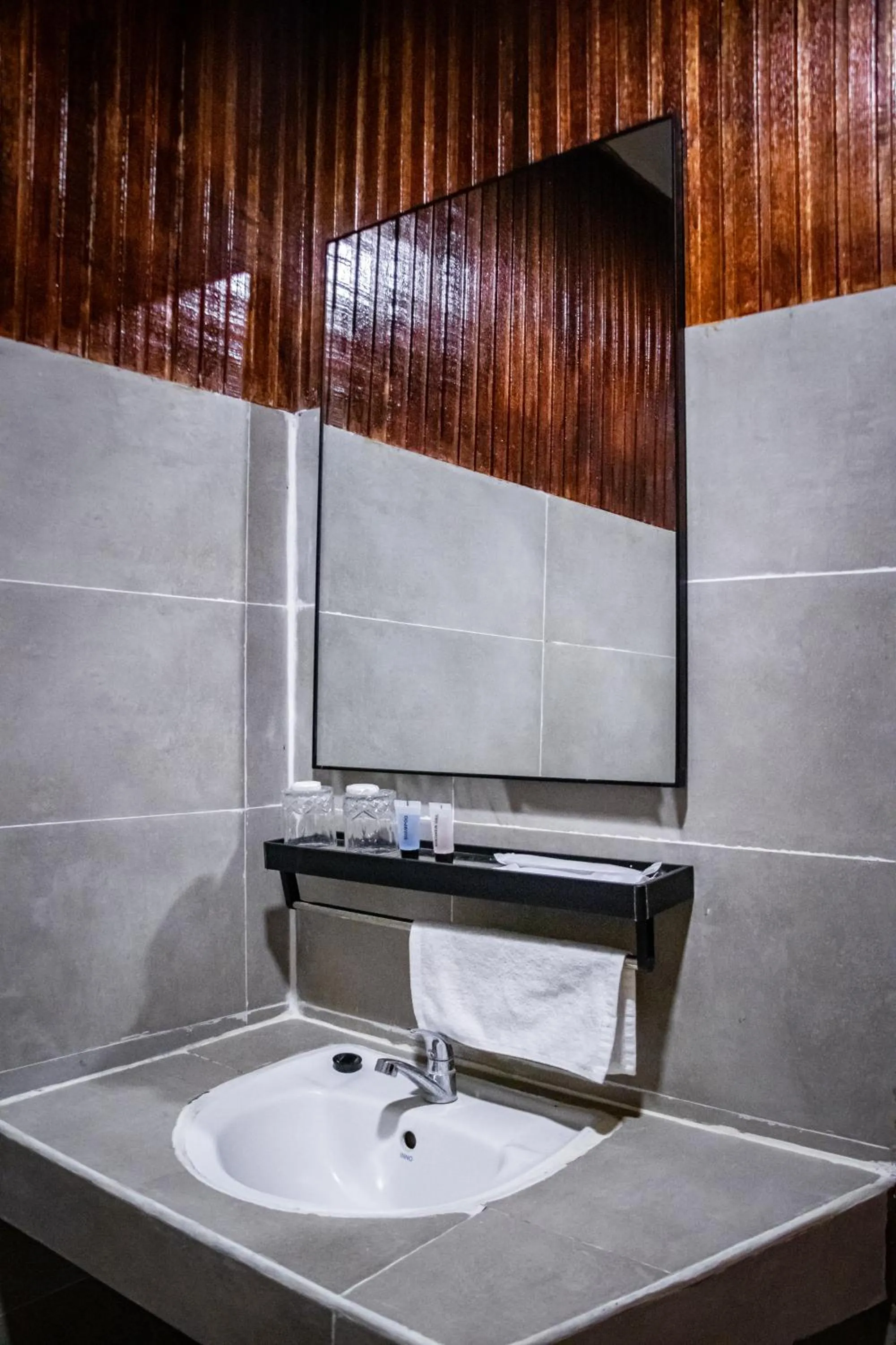 Bathroom in Timba Garden FREE TOWN AND JETTY TRANSPORT