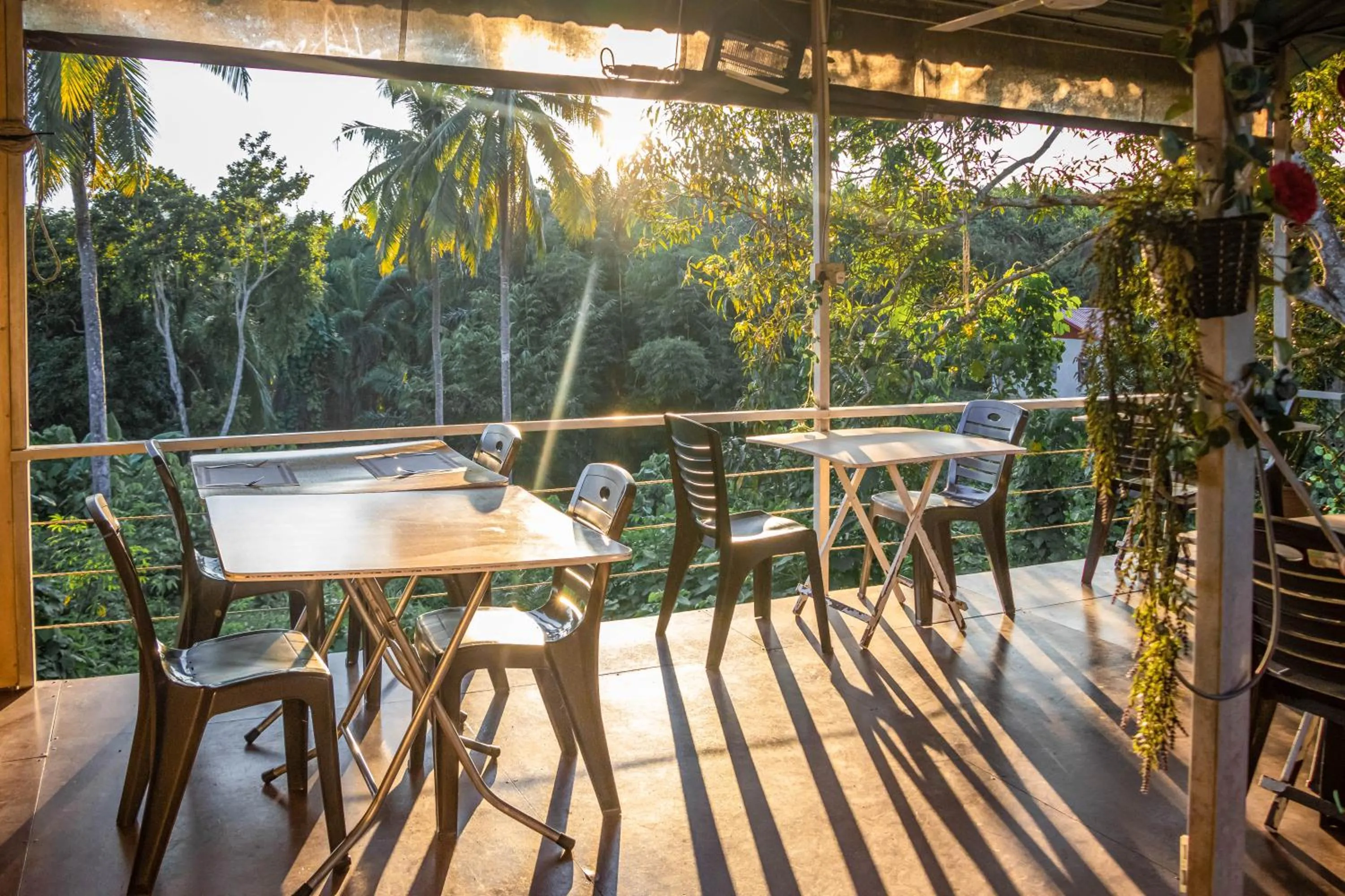 Restaurant/places to eat in Timba Garden FREE TOWN AND JETTY TRANSPORT