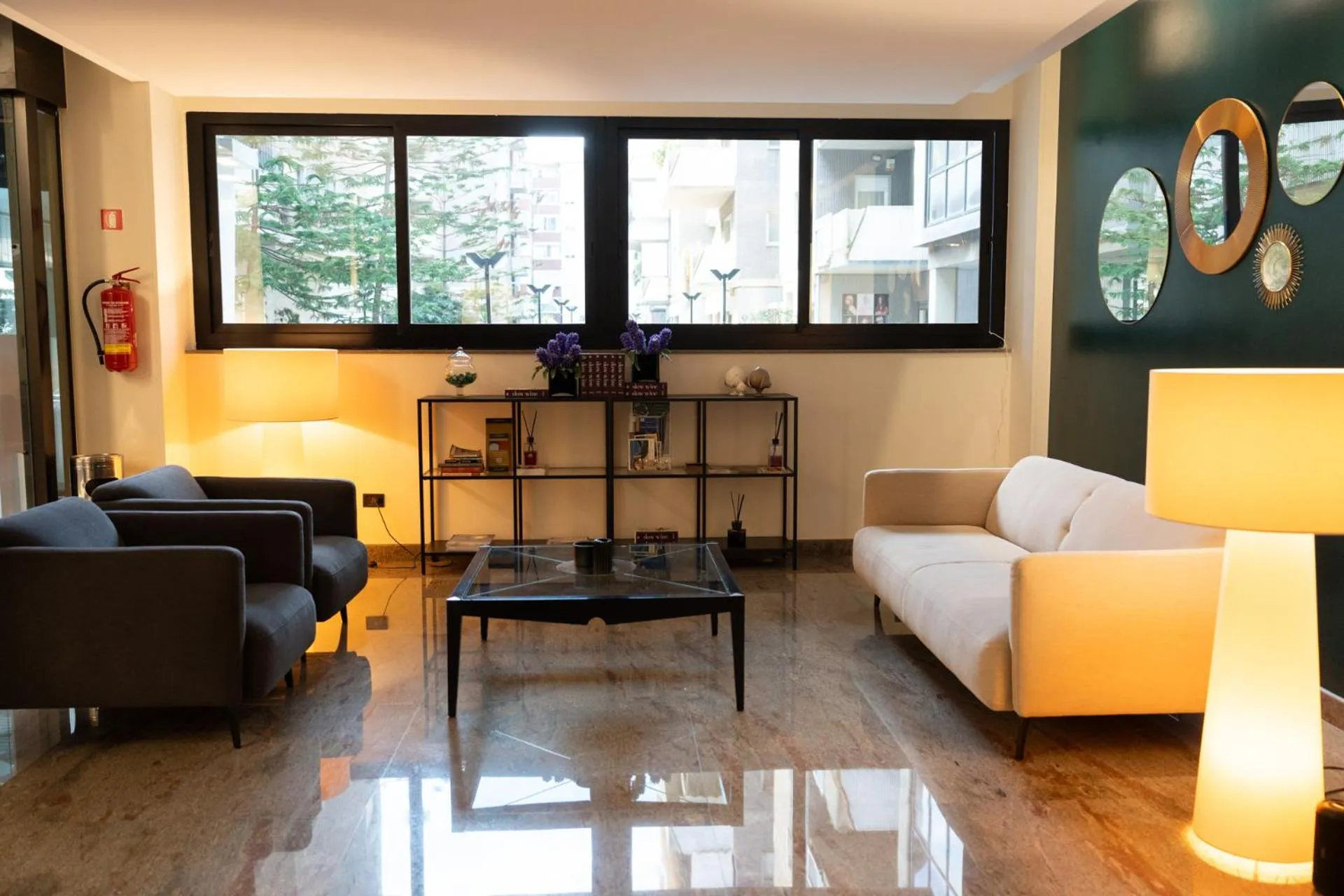 Living room in Cristal Palace Hotel