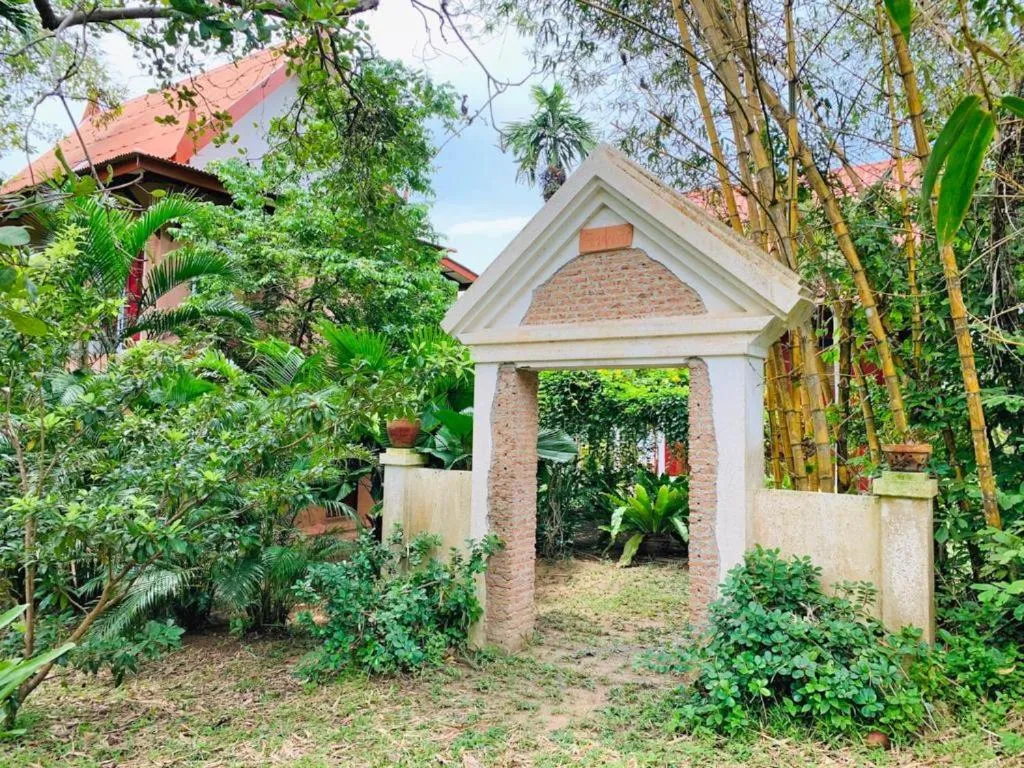 Decorative detail in Piman Pu