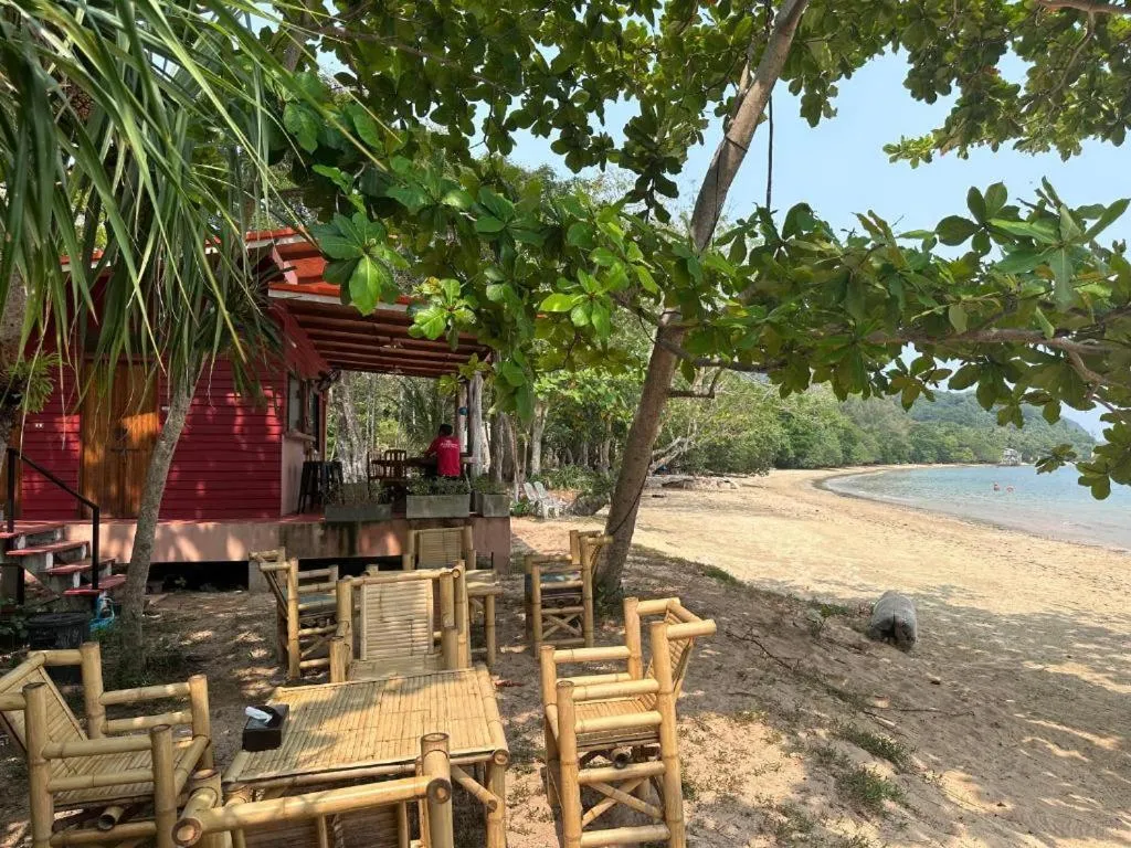 Restaurant/places to eat in Piman Pu