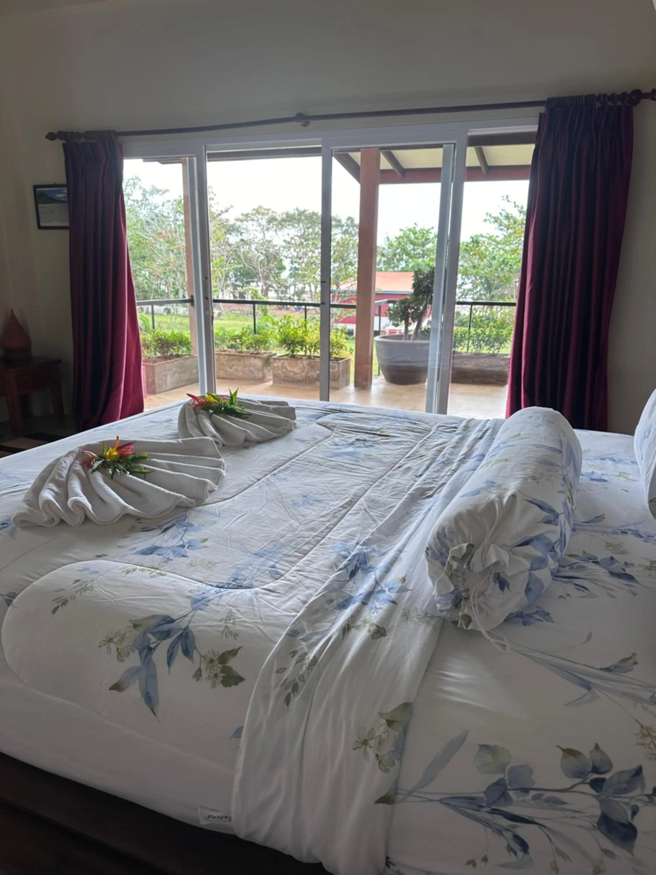 Bedroom, Bed in Piman Pu