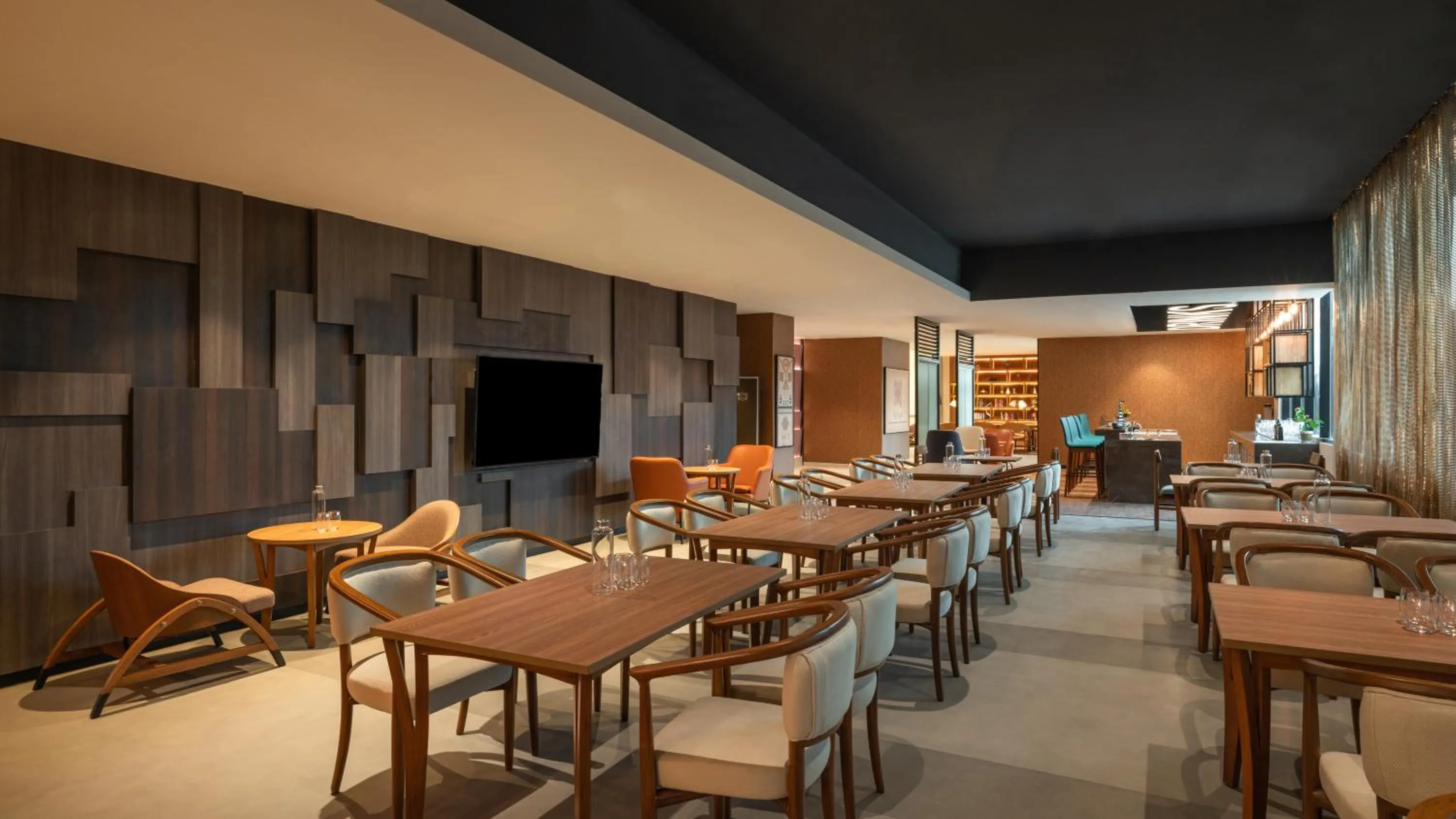 Restaurant/places to eat in ibis Bengaluru Hebbal - An Accor Brand