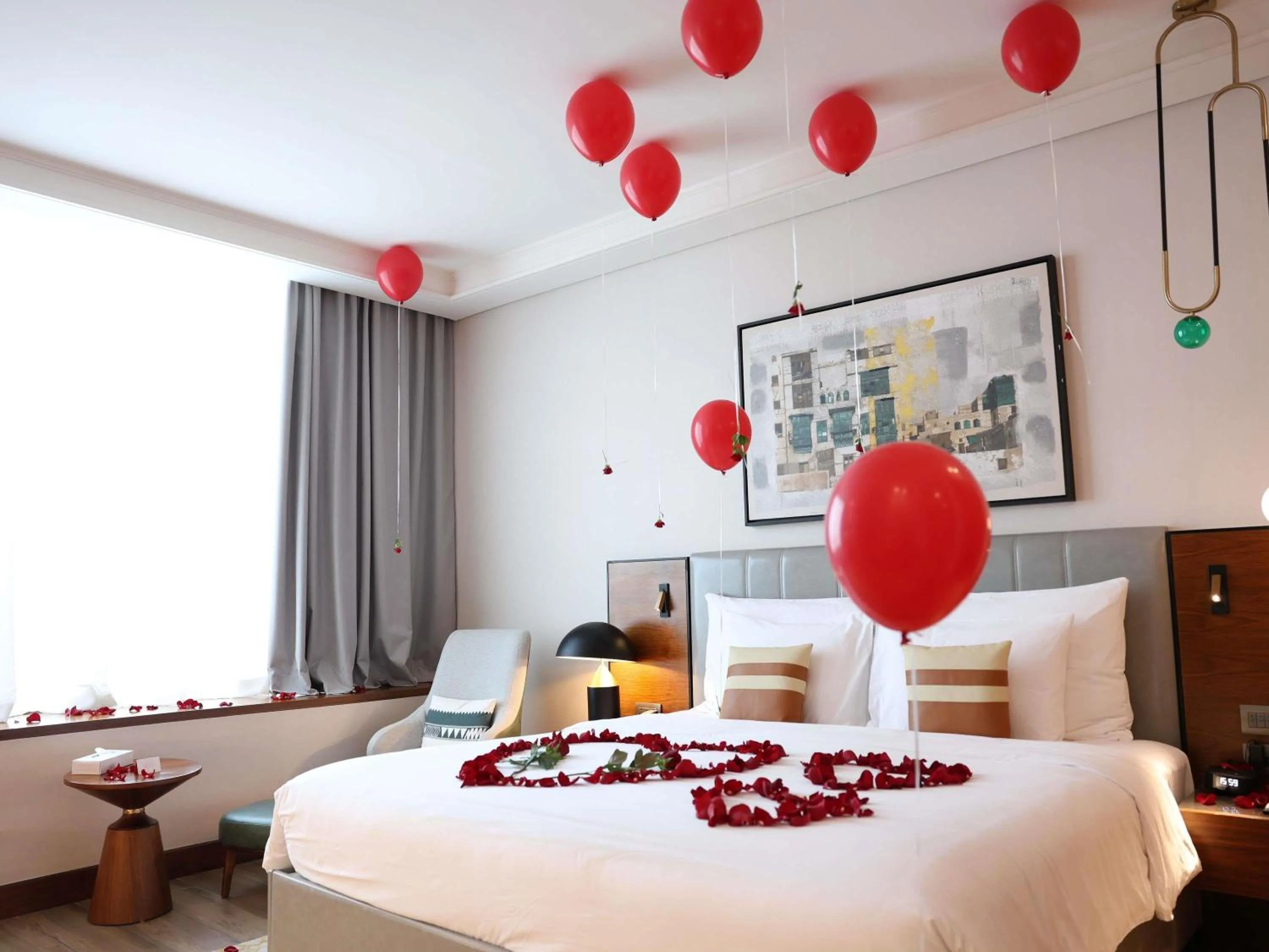 Meeting/conference room, Bed in Swissotel Living Jeddah