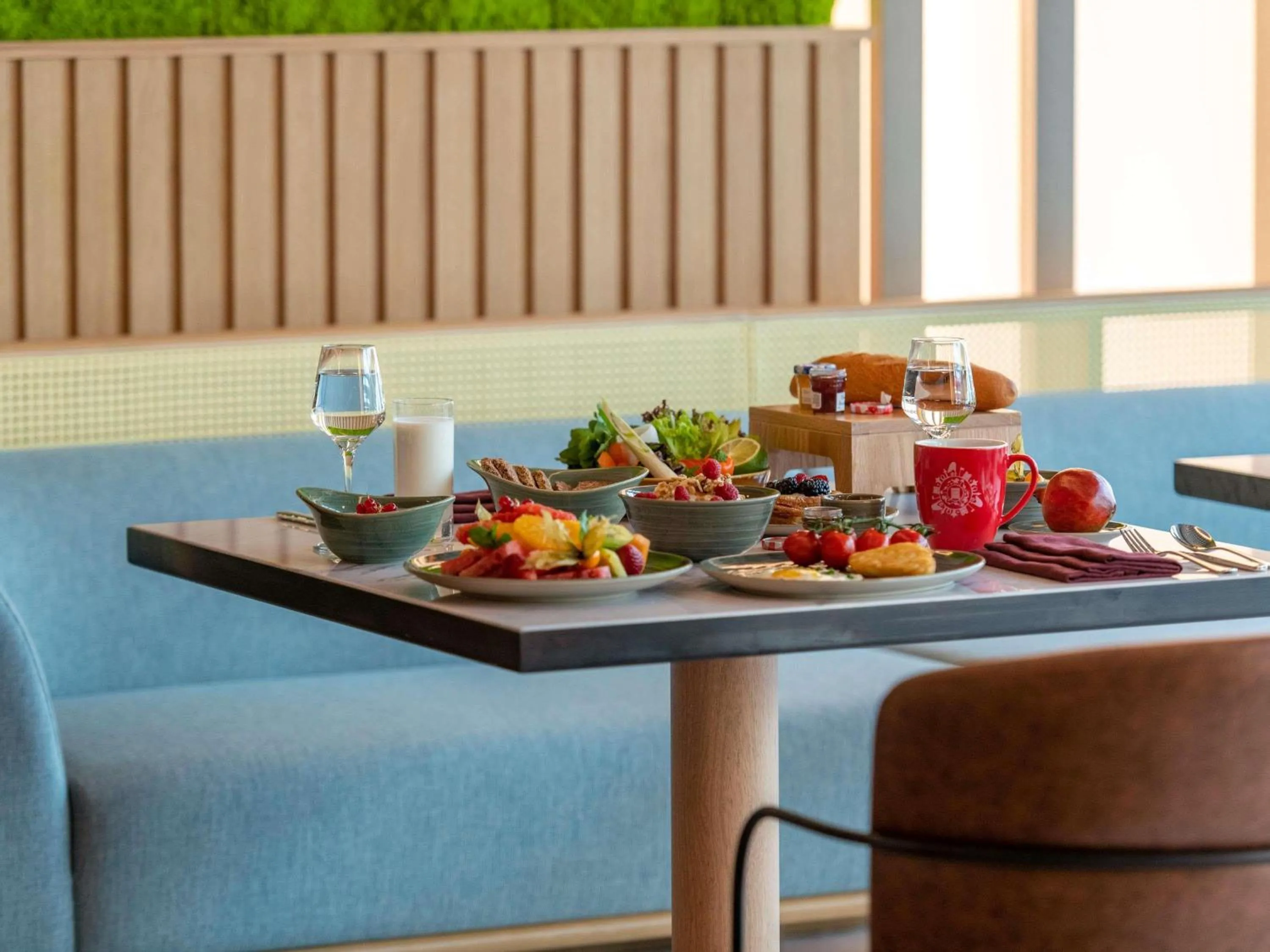 Restaurant/places to eat in Swissotel Living Jeddah