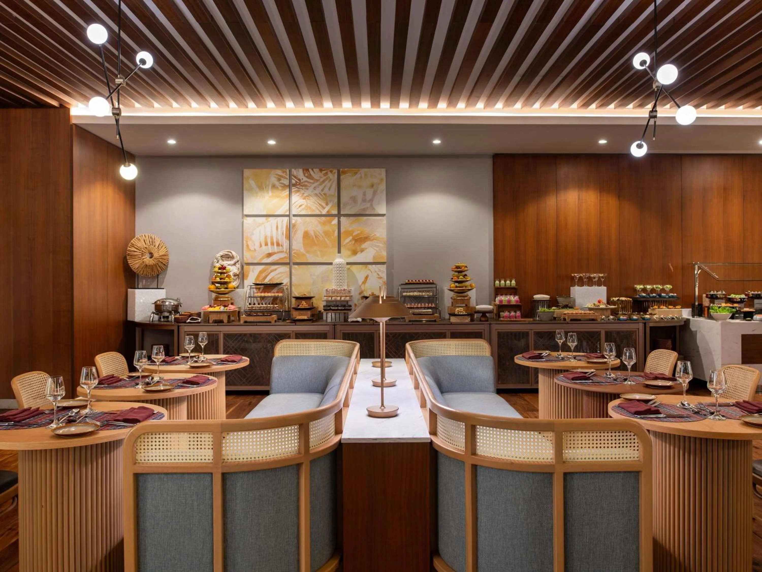 Restaurant/places to eat in Swissotel Living Jeddah