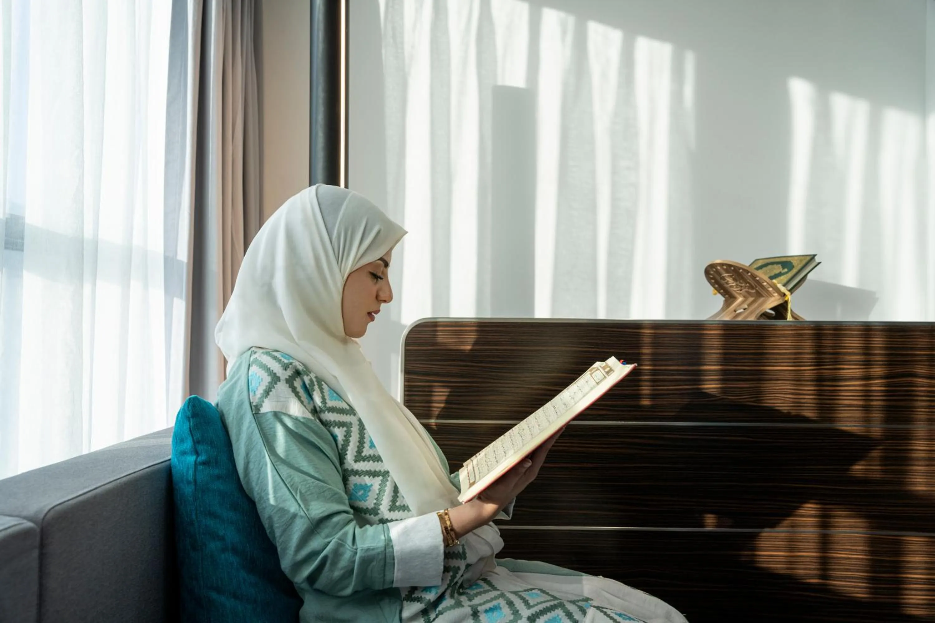 People in Novotel Makkah Thakher City