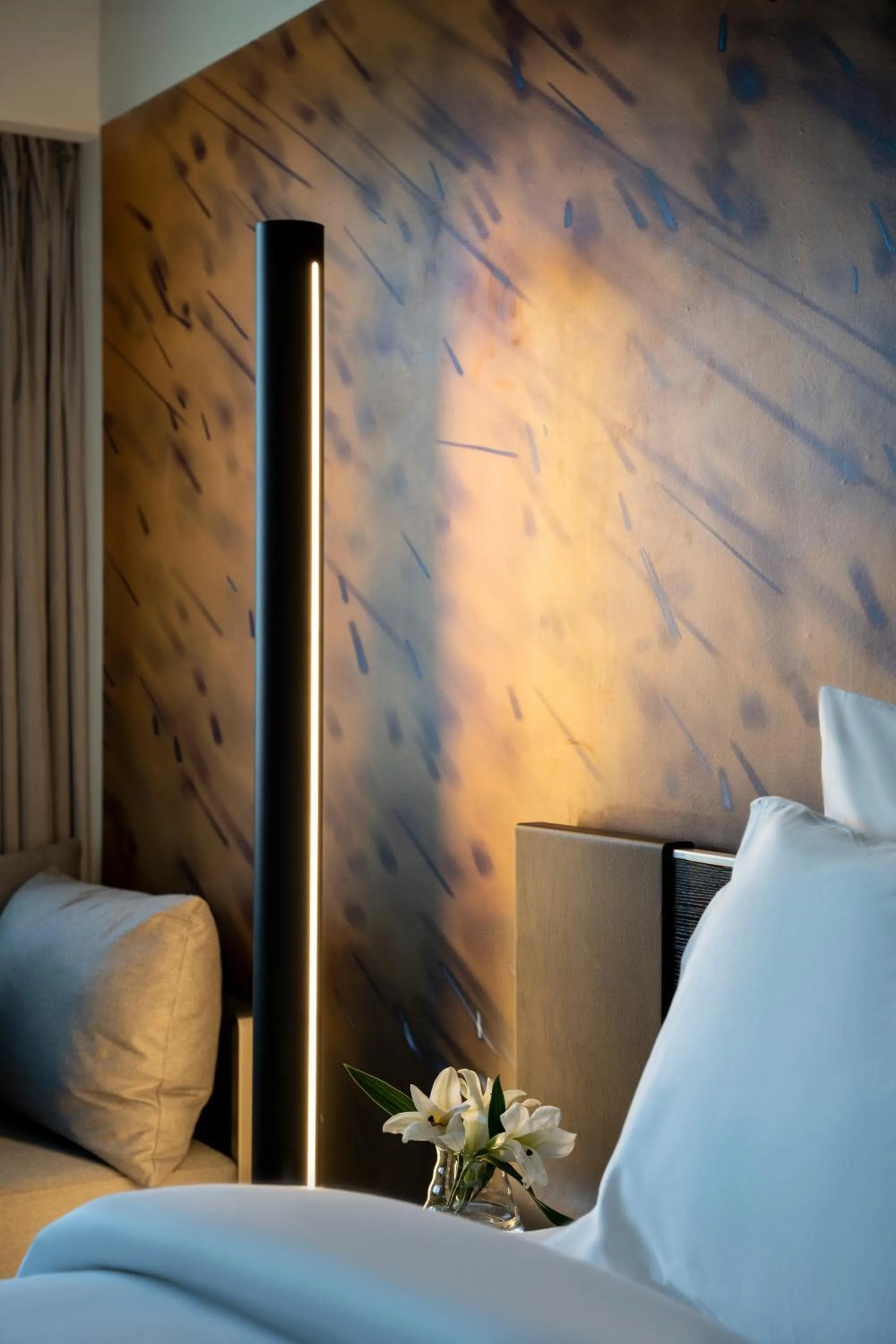 Bed in Novotel Makkah Thakher City