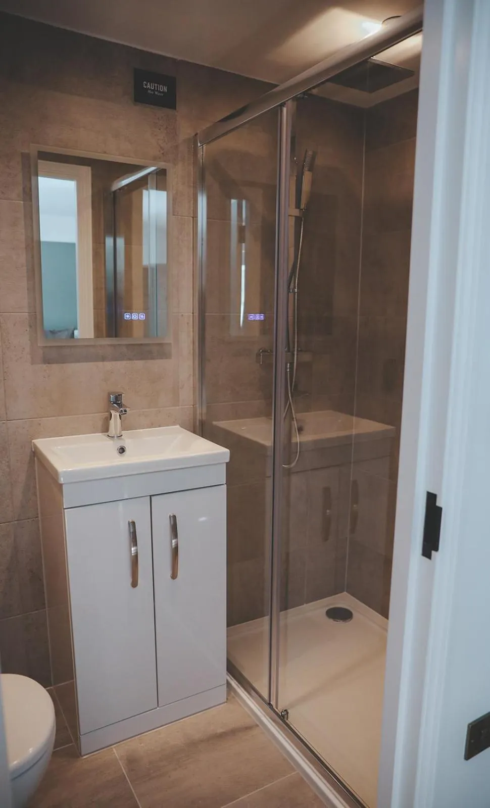 Bathroom in The Canal