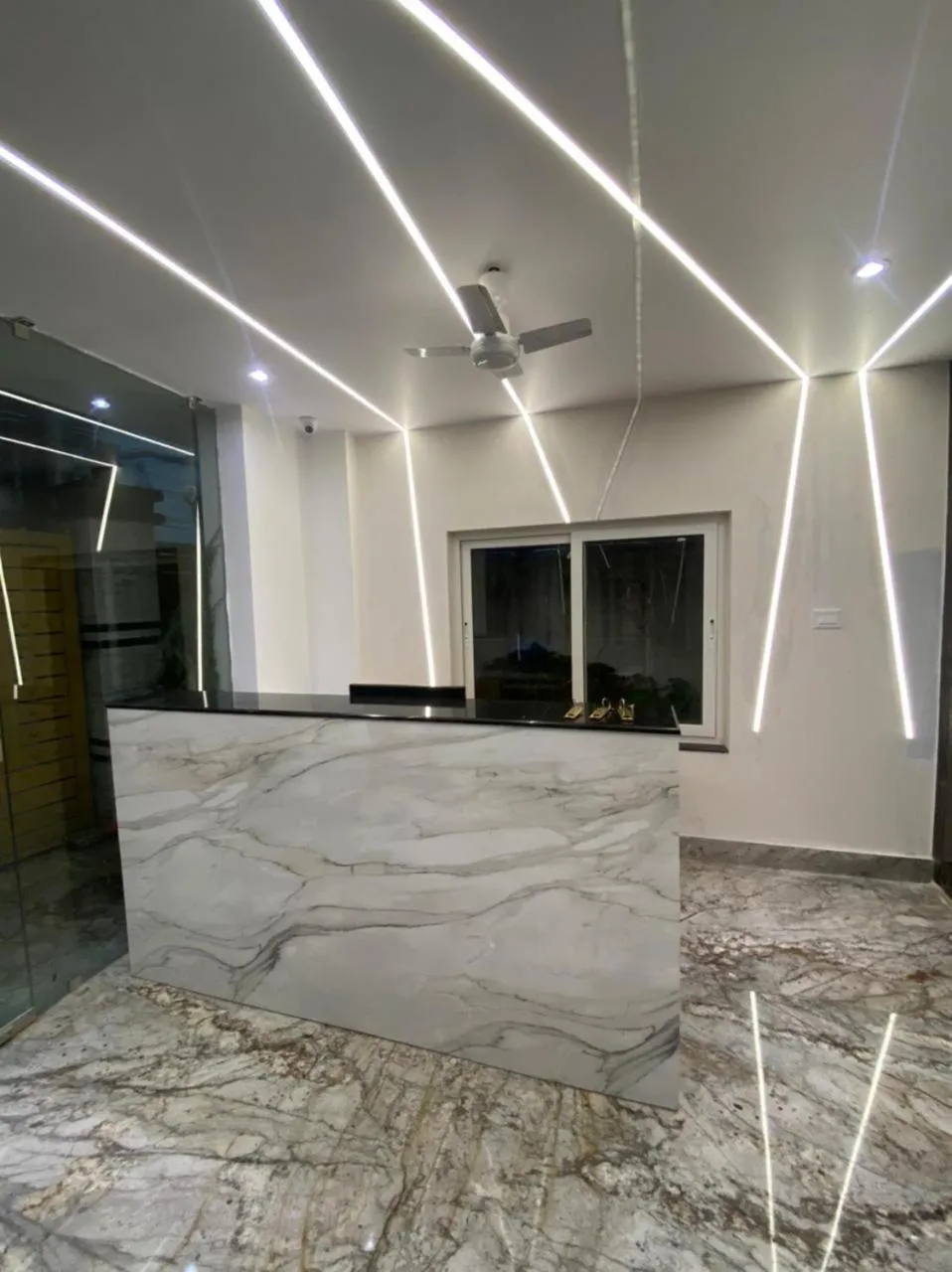 Lobby or reception in Sheldon Inn Kolkata