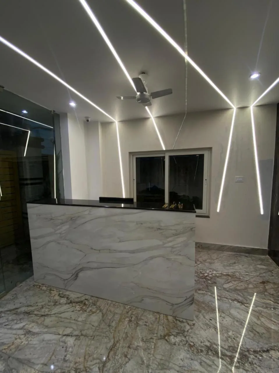 Lobby or reception in Sheldon Inn Kolkata