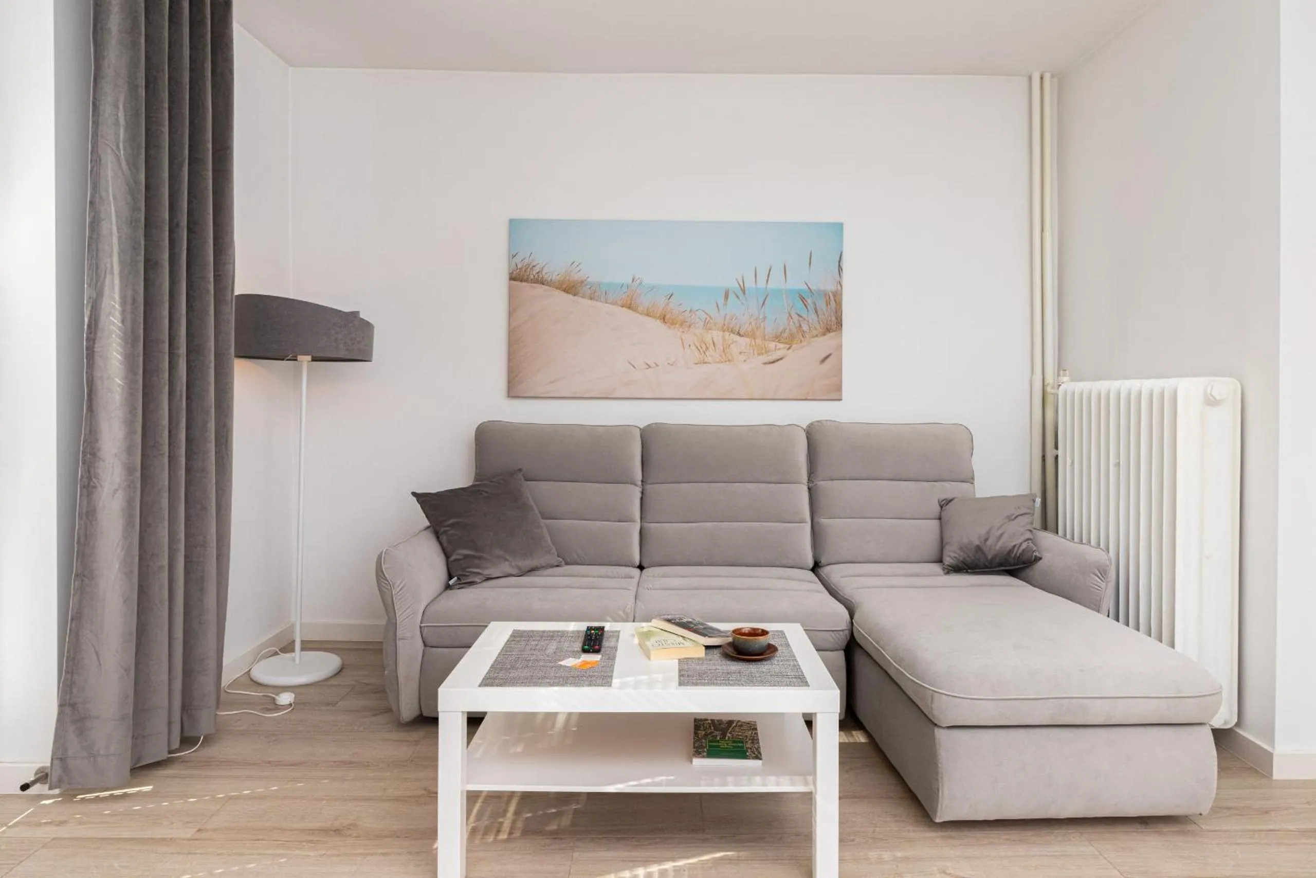 Gdańska Two-bedroom Apartment Brzeźno Beach by Noclegi Renters