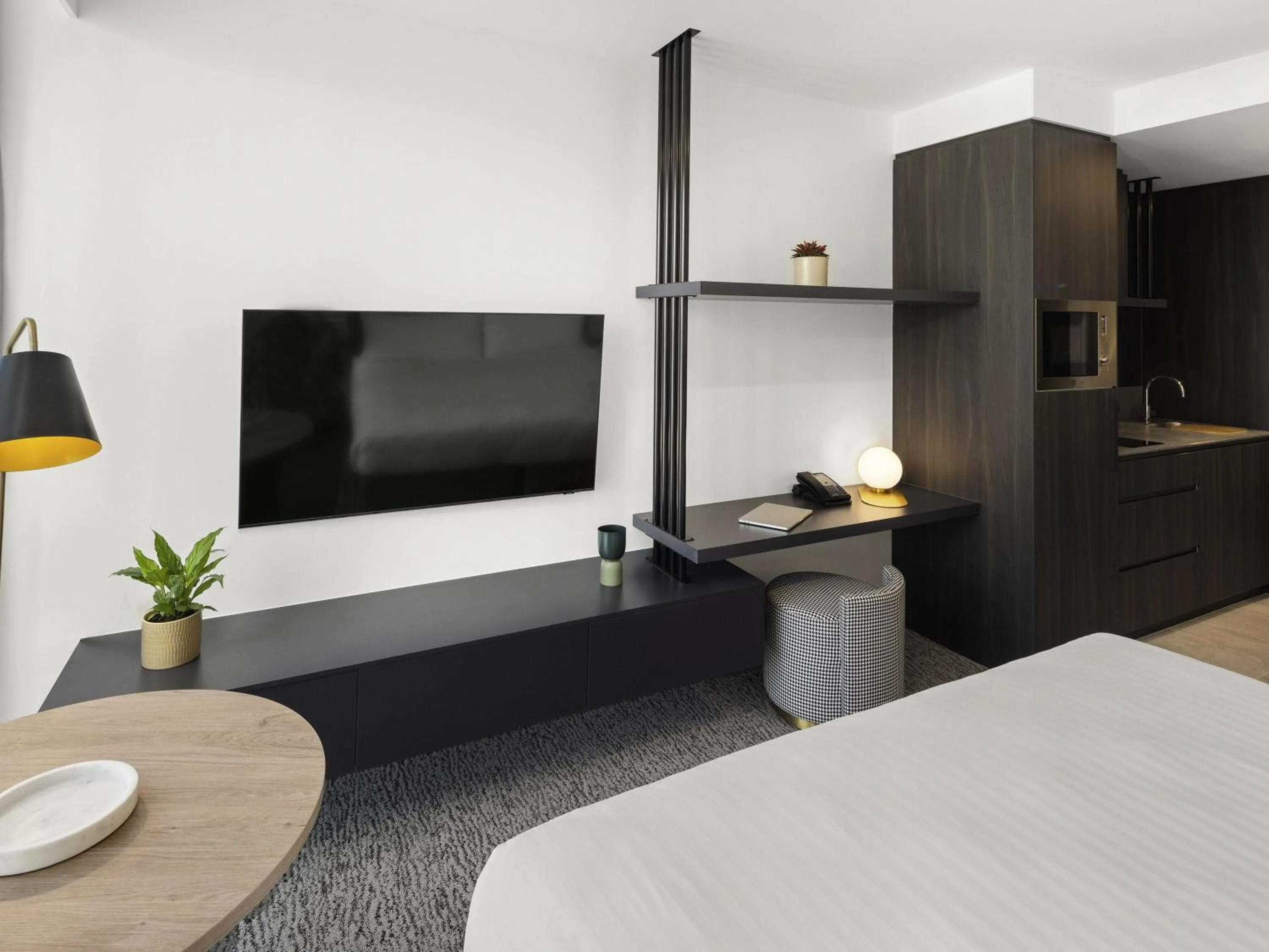 Bedroom, Bed in The Sebel Canberra Campbell