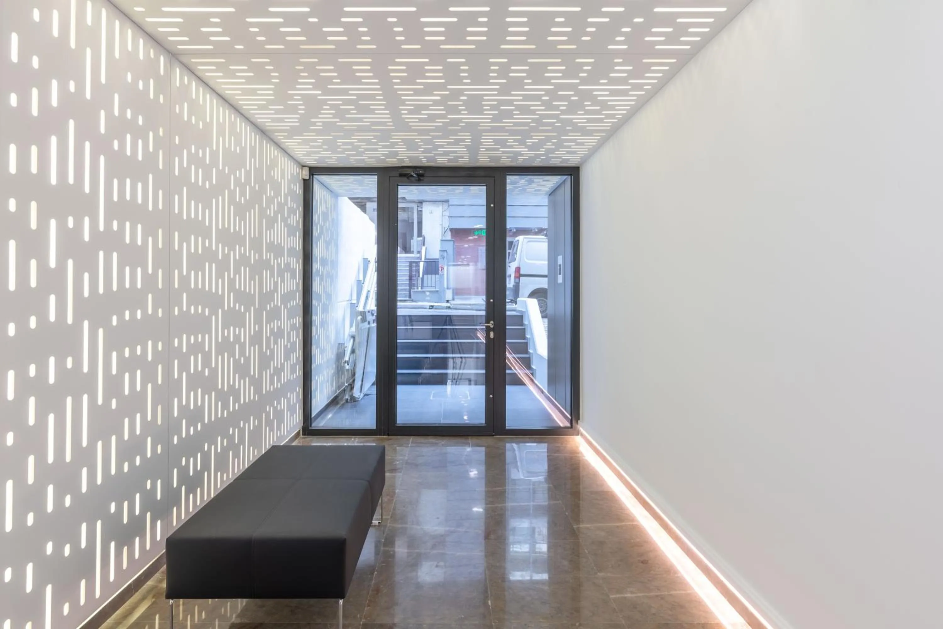 Facade/entrance in Hestia - Dimitressa 4