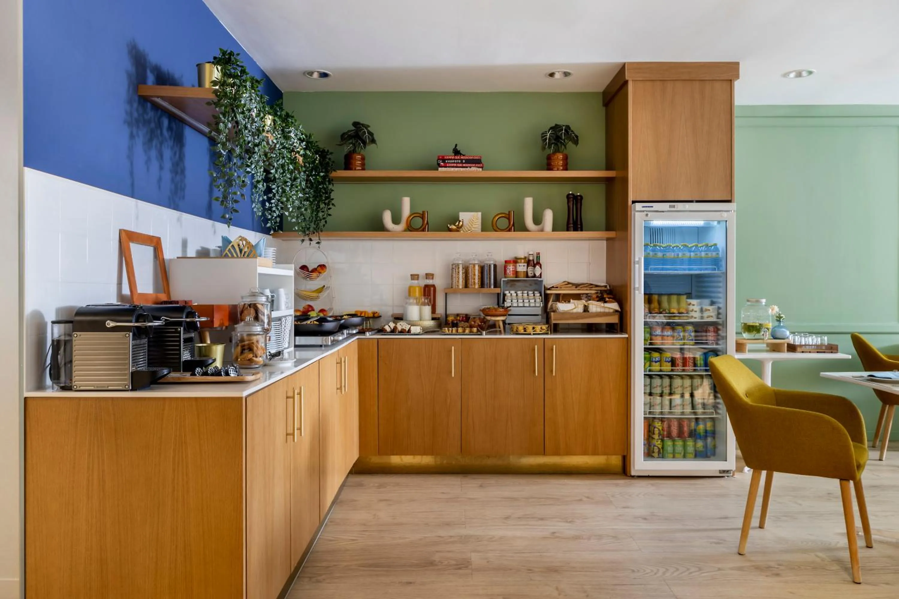 Restaurant/places to eat in Aerotel Madrid Airport - Terminal 4