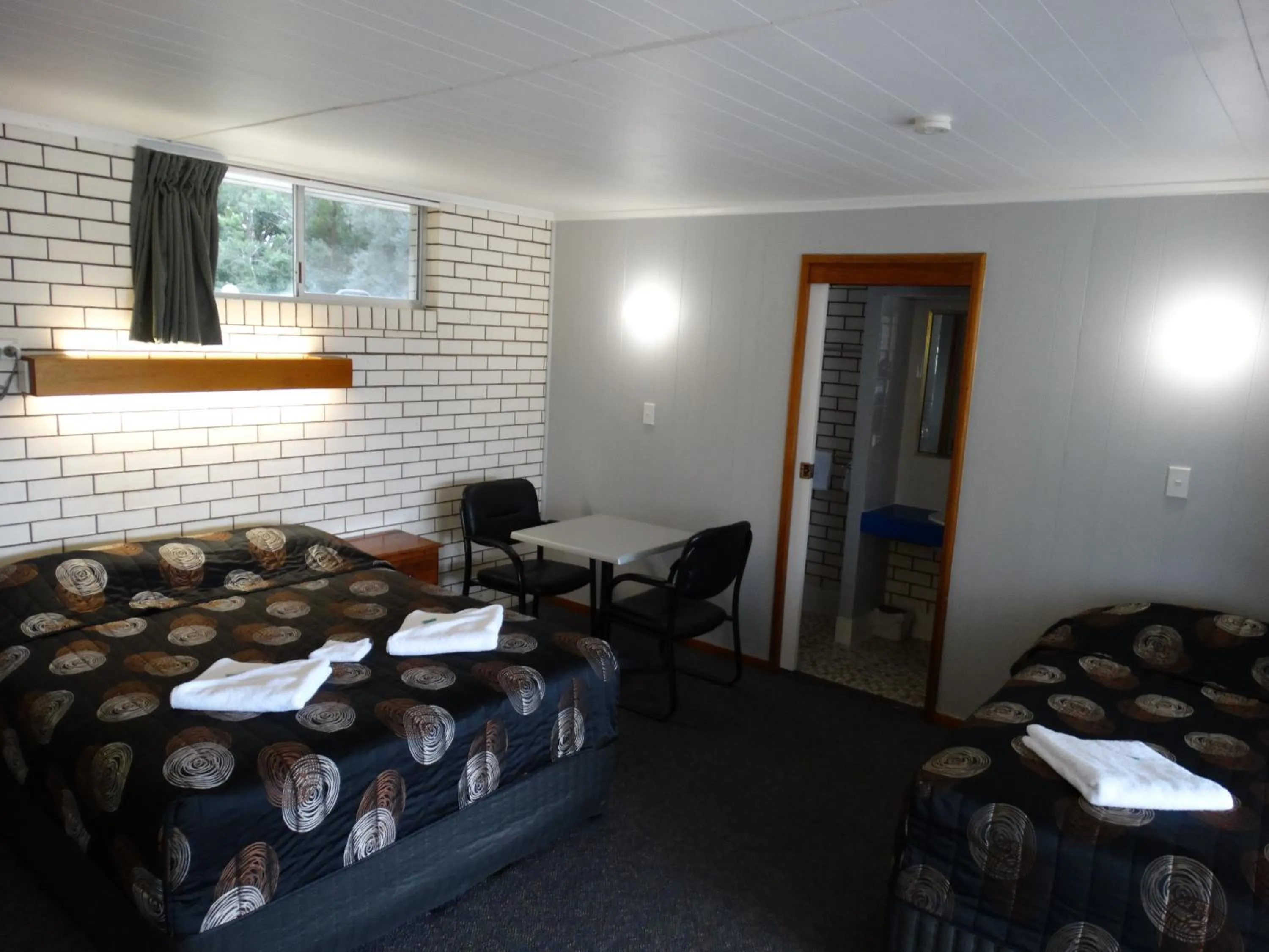 Photo of the whole room in Gayndah A Motel