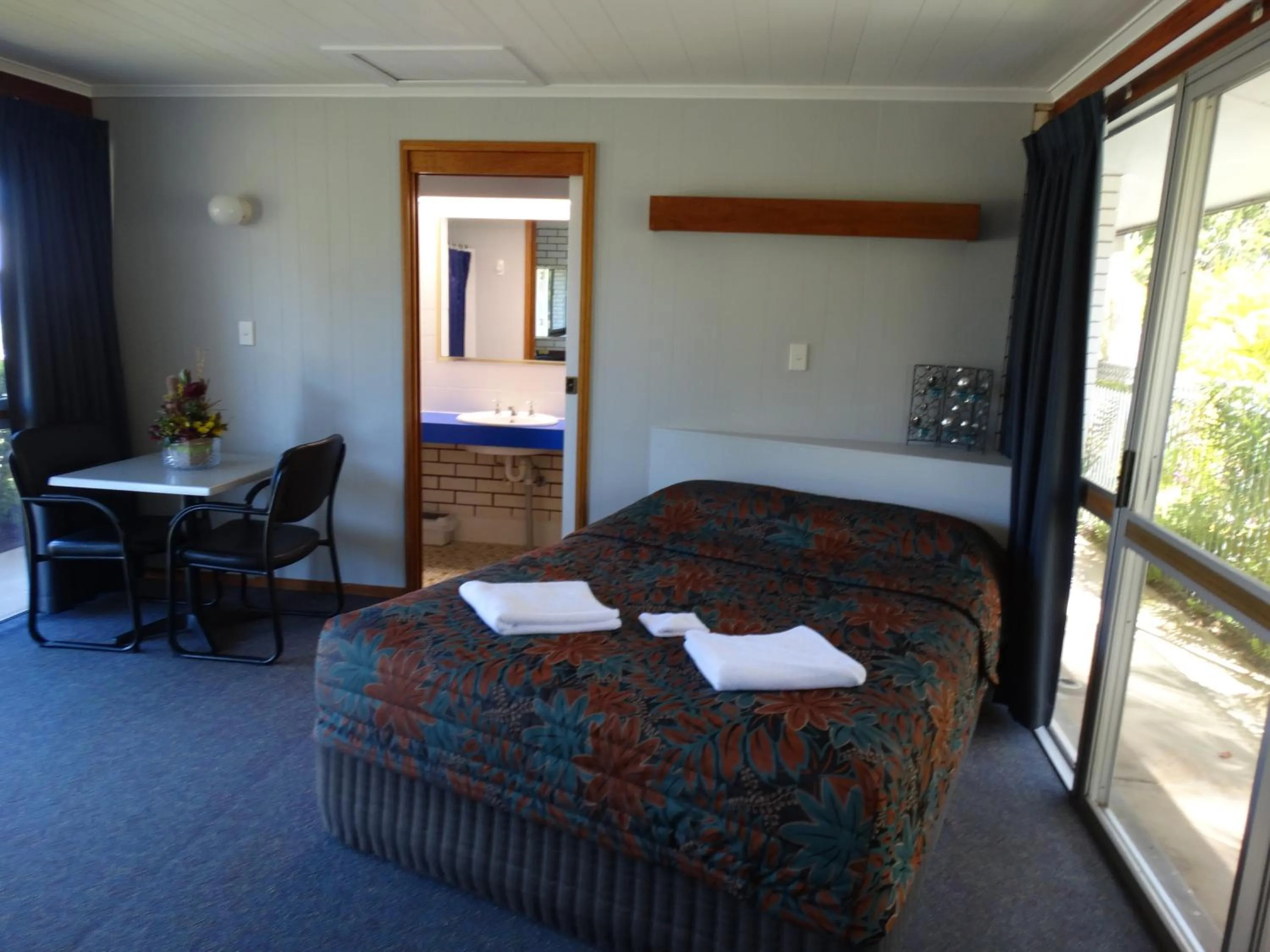 Photo of the whole room in Gayndah A Motel