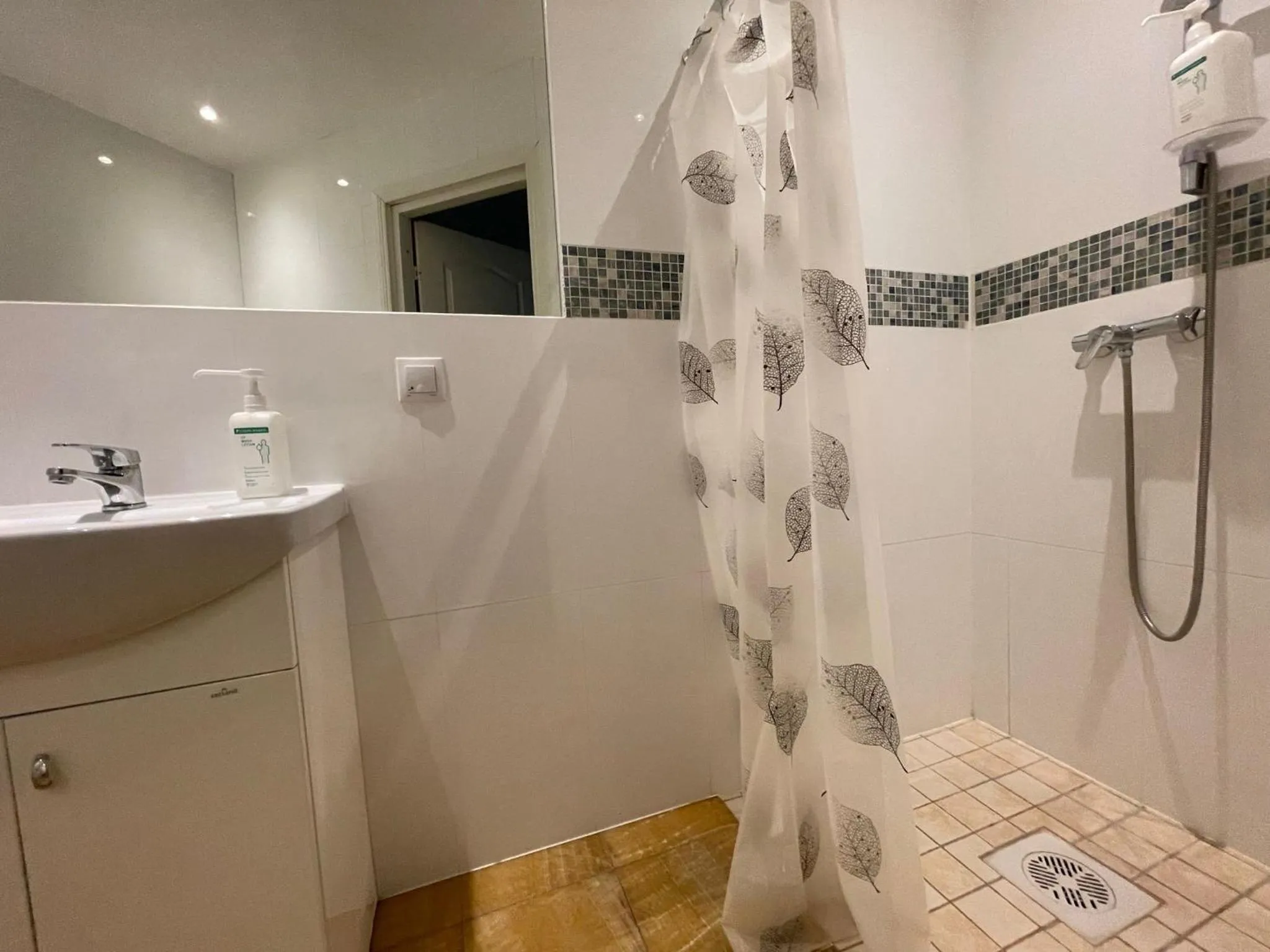 Yoga Residence Apartments