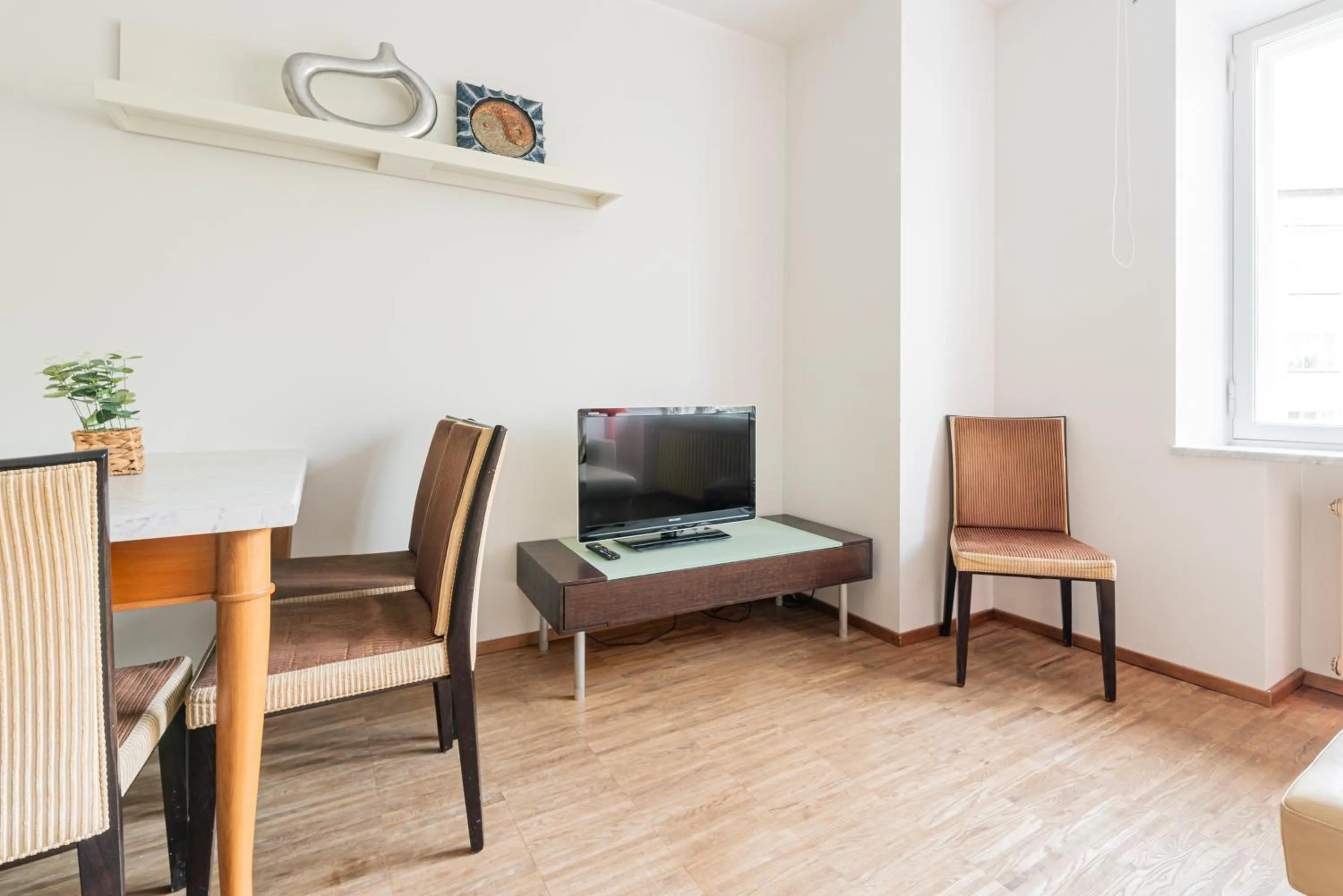 Yoga Residence Apartments