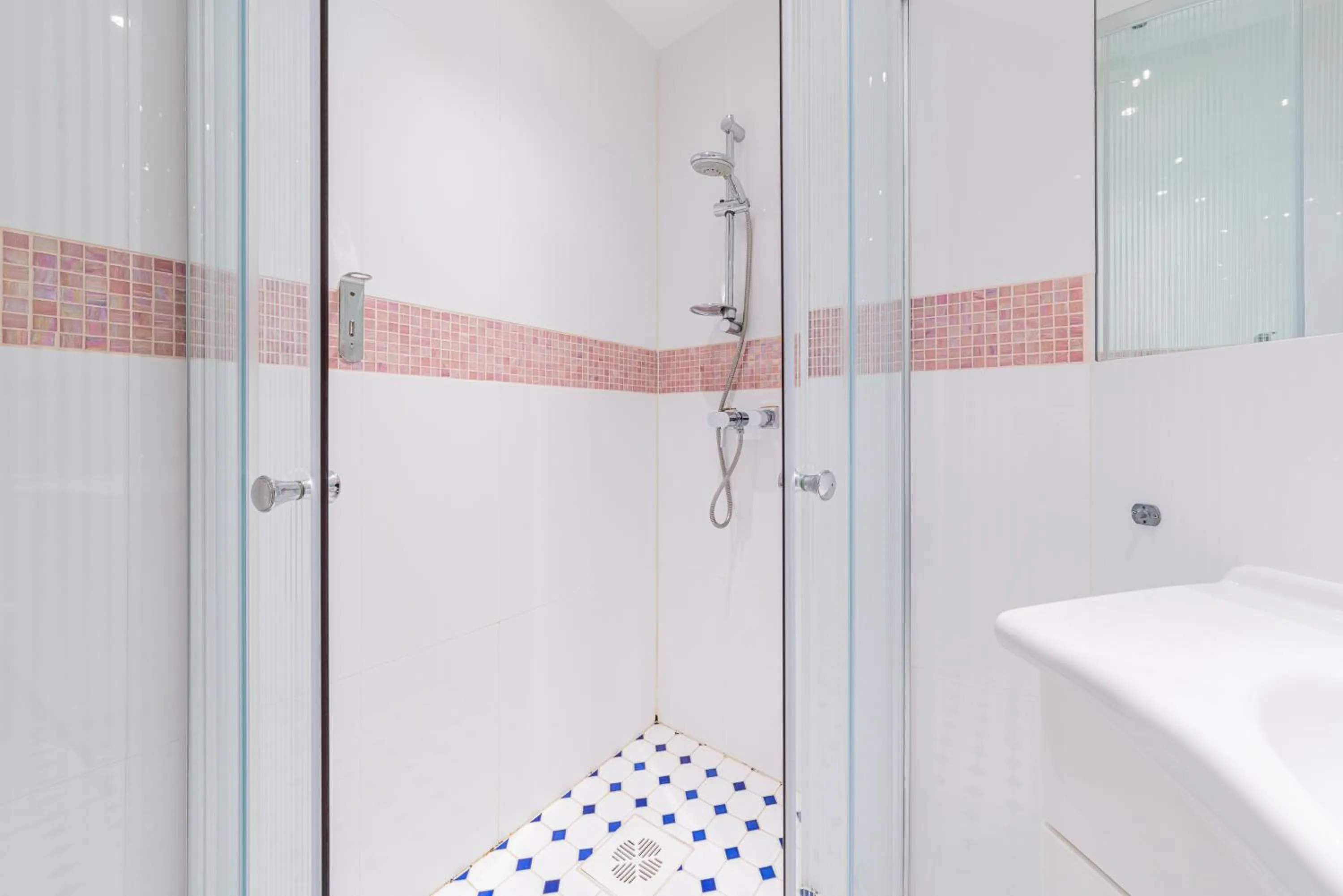 Yoga Residence Apartments