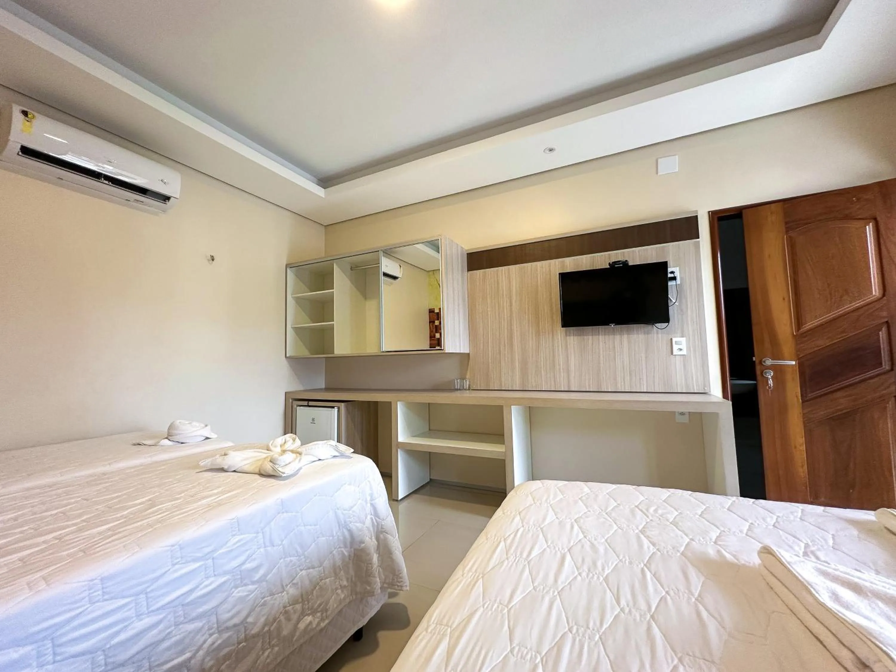 Photo of the whole room, Bed in Pousada Lençóis Maranhenses