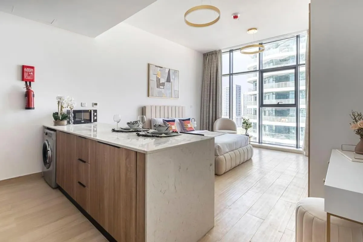 Frank Porter - Regina Tower