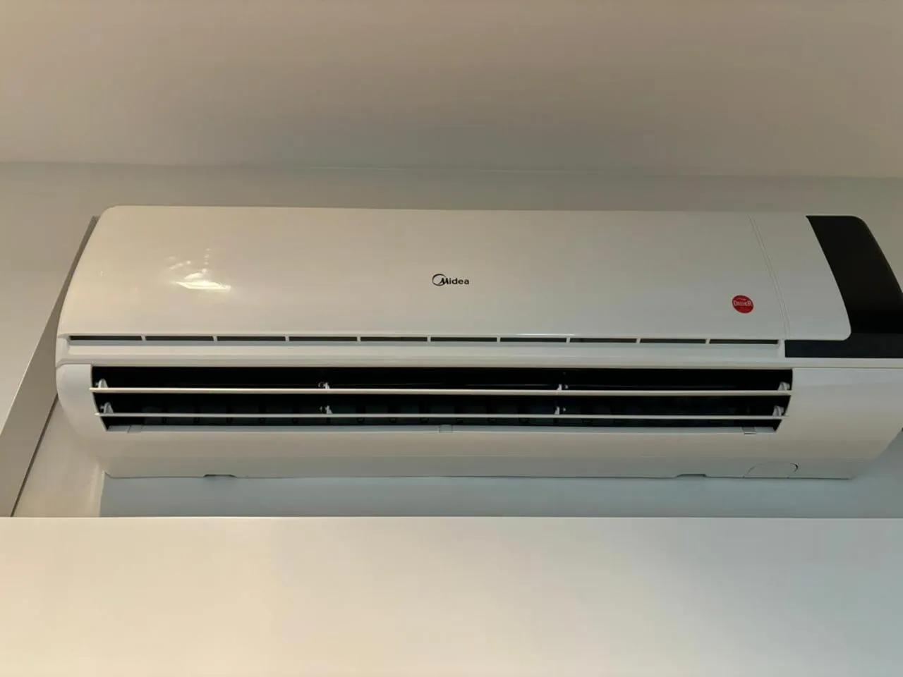 air conditioner in Flat em Gramado