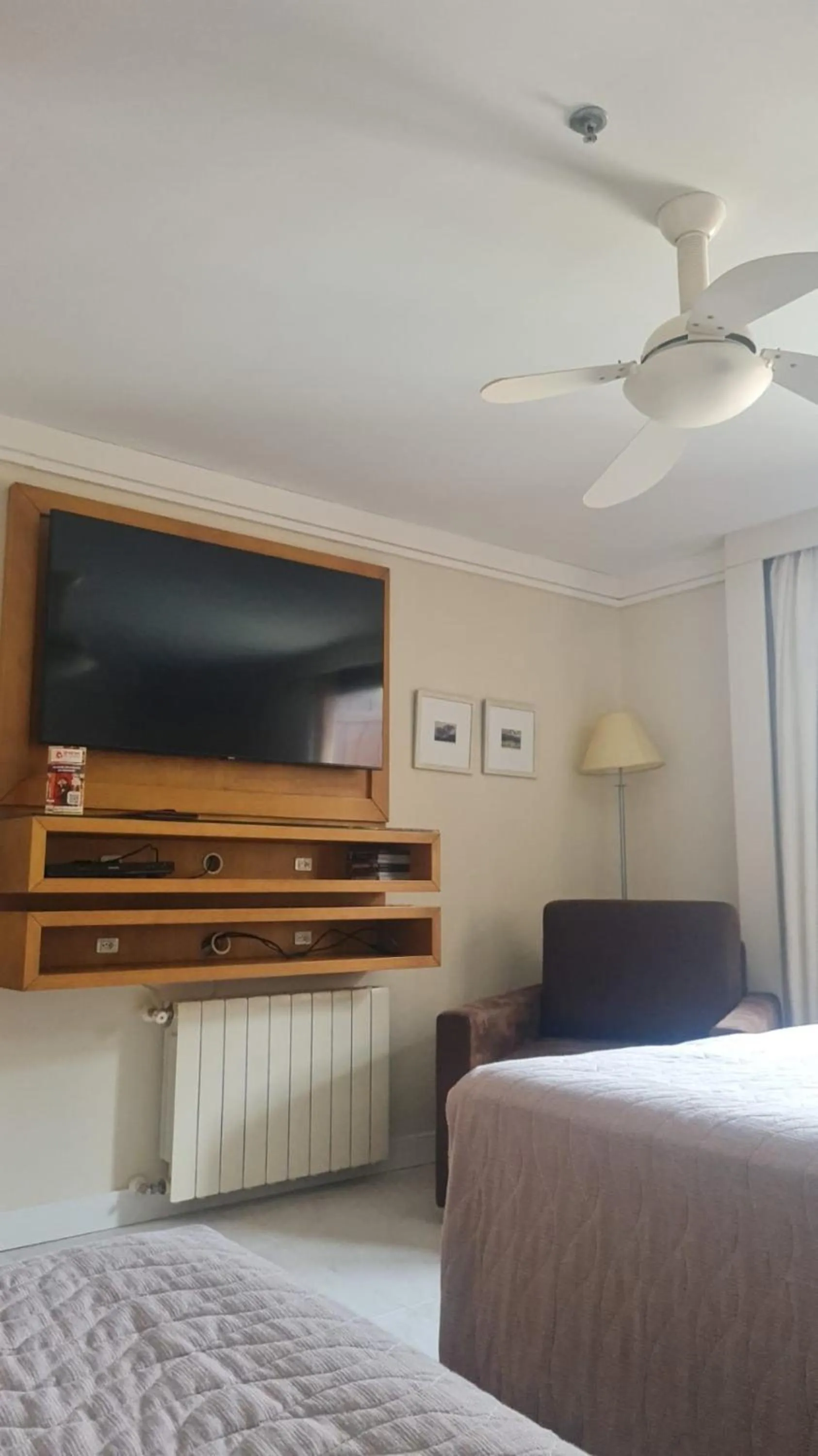 TV and multimedia, Bed in Flat em Gramado