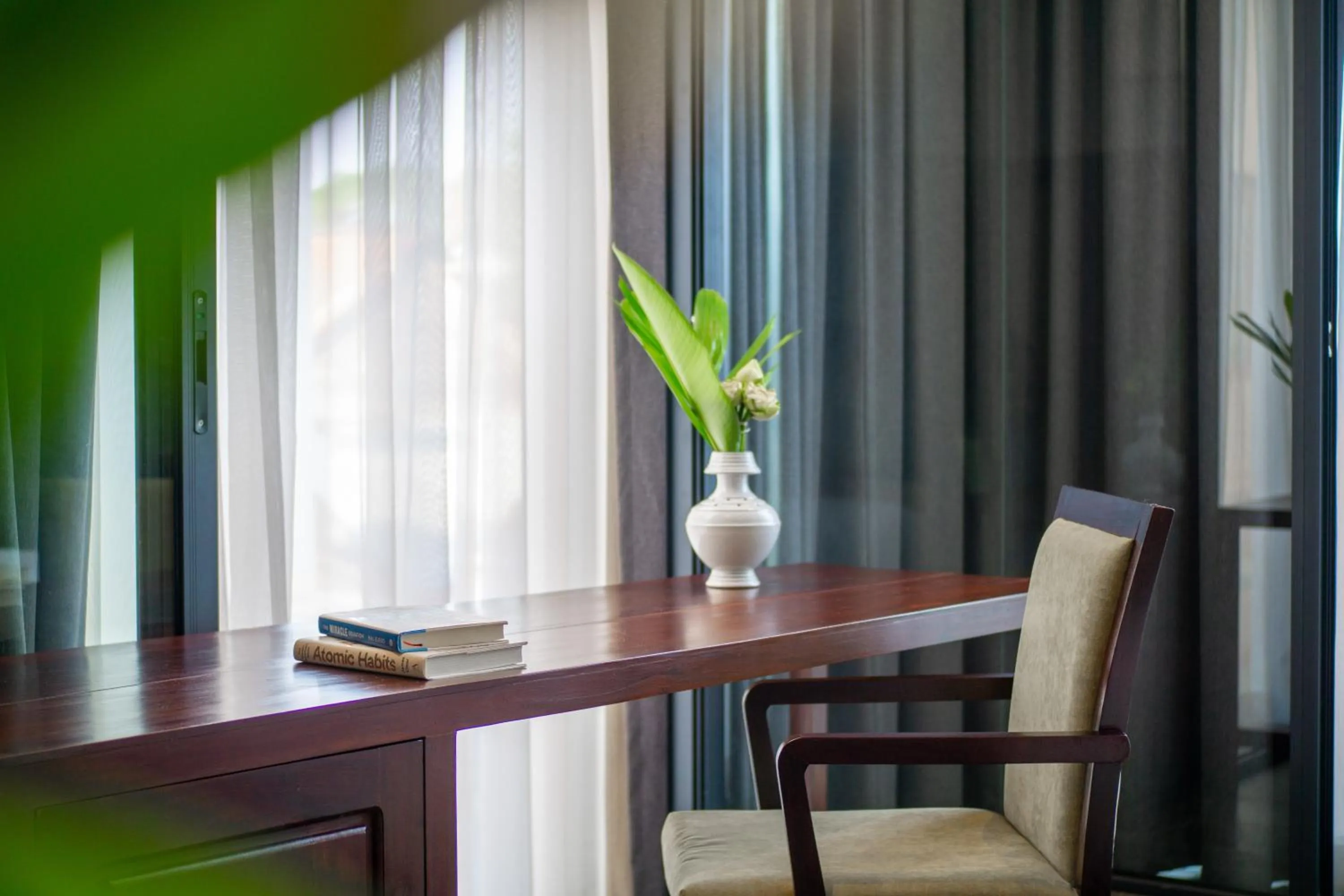 Seating area in Maison Leab