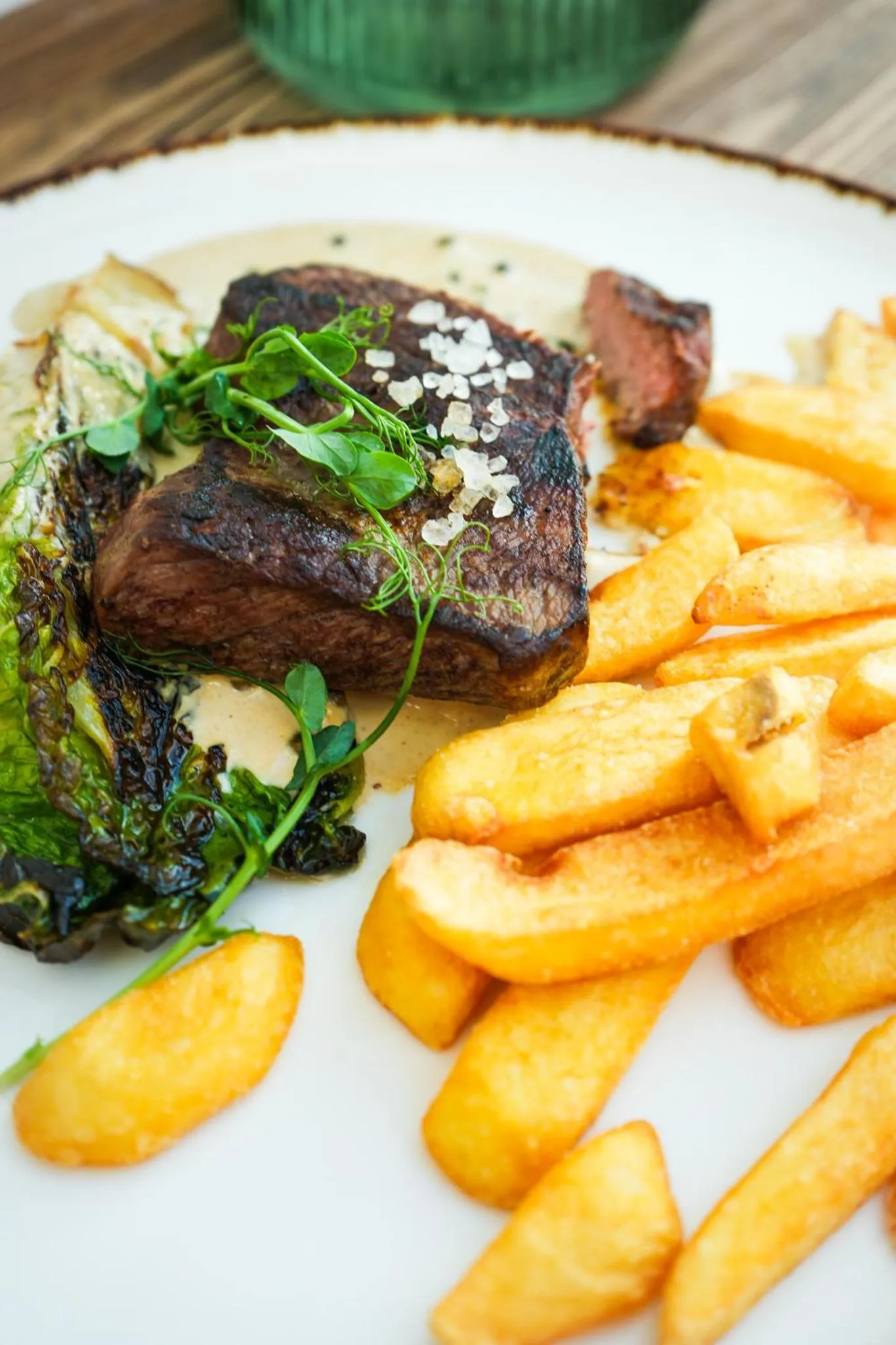 Restaurant/places to eat in Hotel Opole Centrum