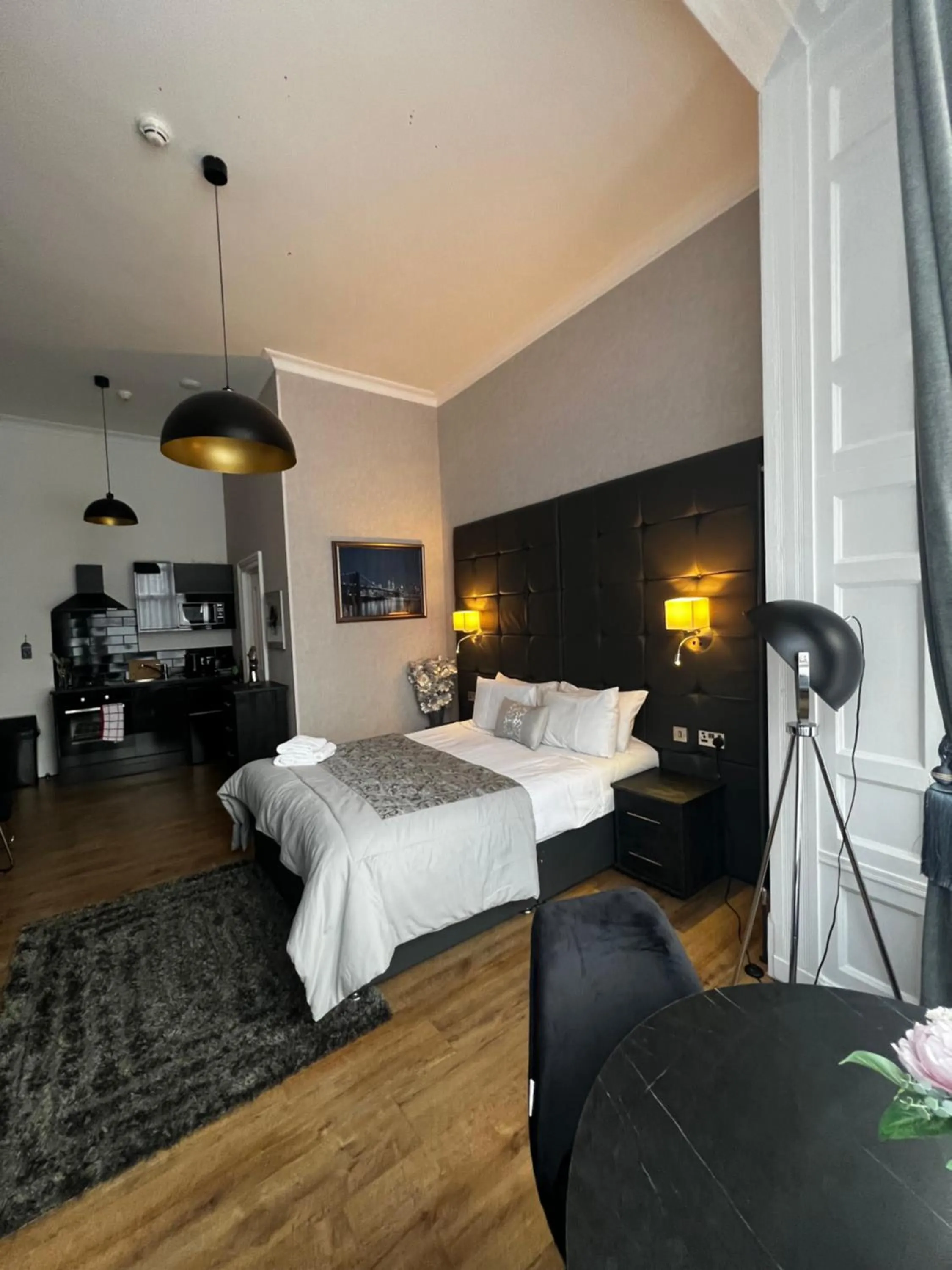 Bed in Amani Apartments - Glasgow City Centre