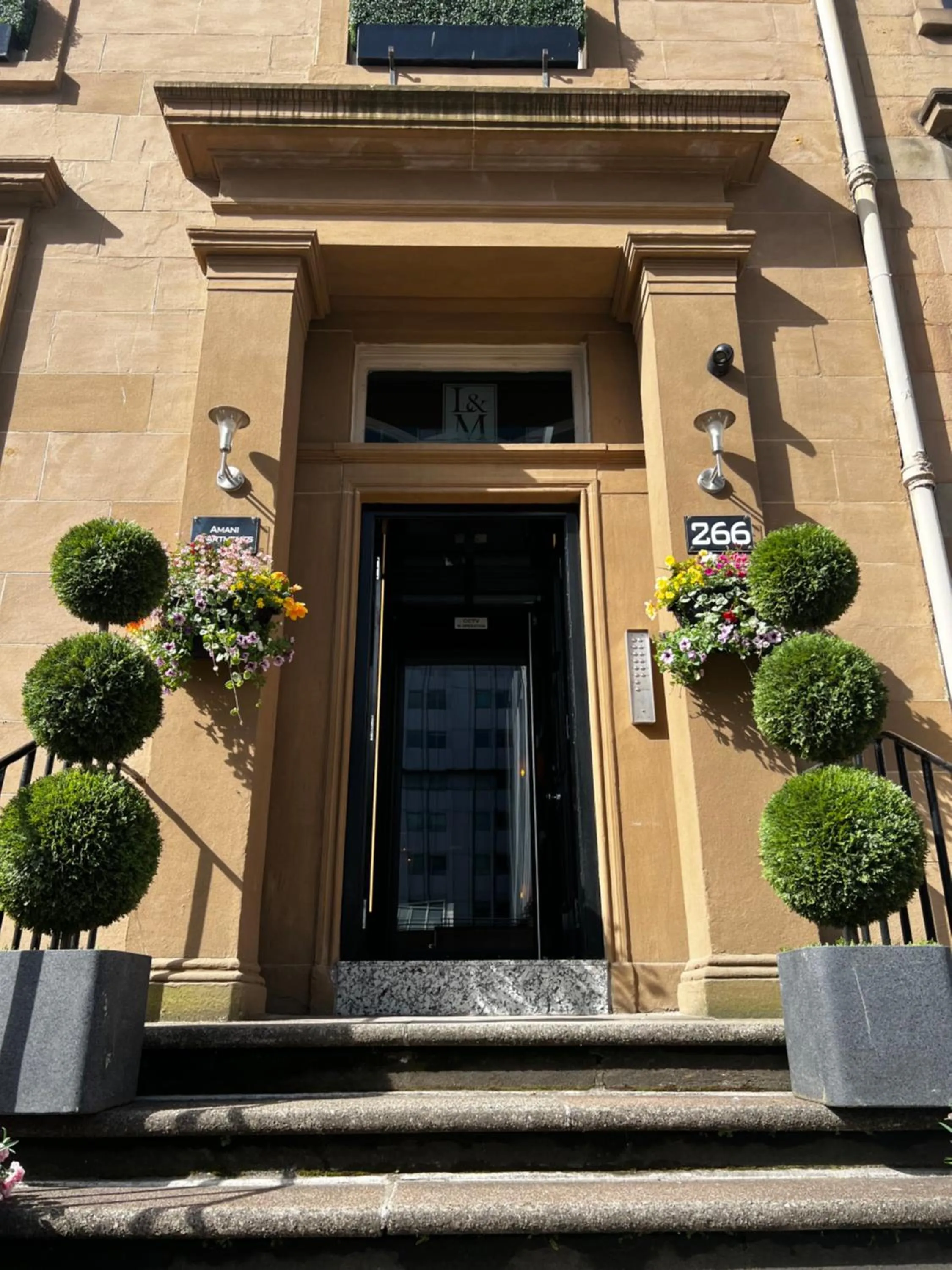 Amani Apartments - Glasgow City Centre