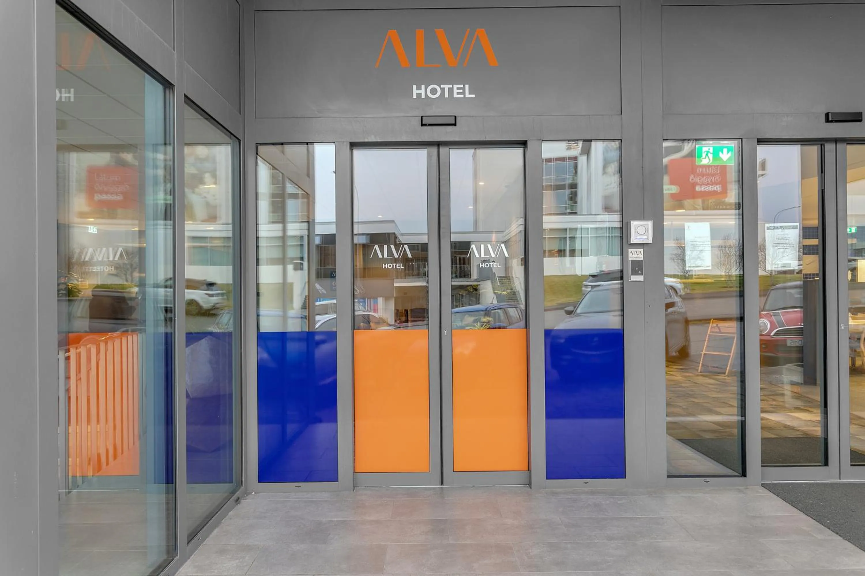 Facade/entrance in Alva Hotel