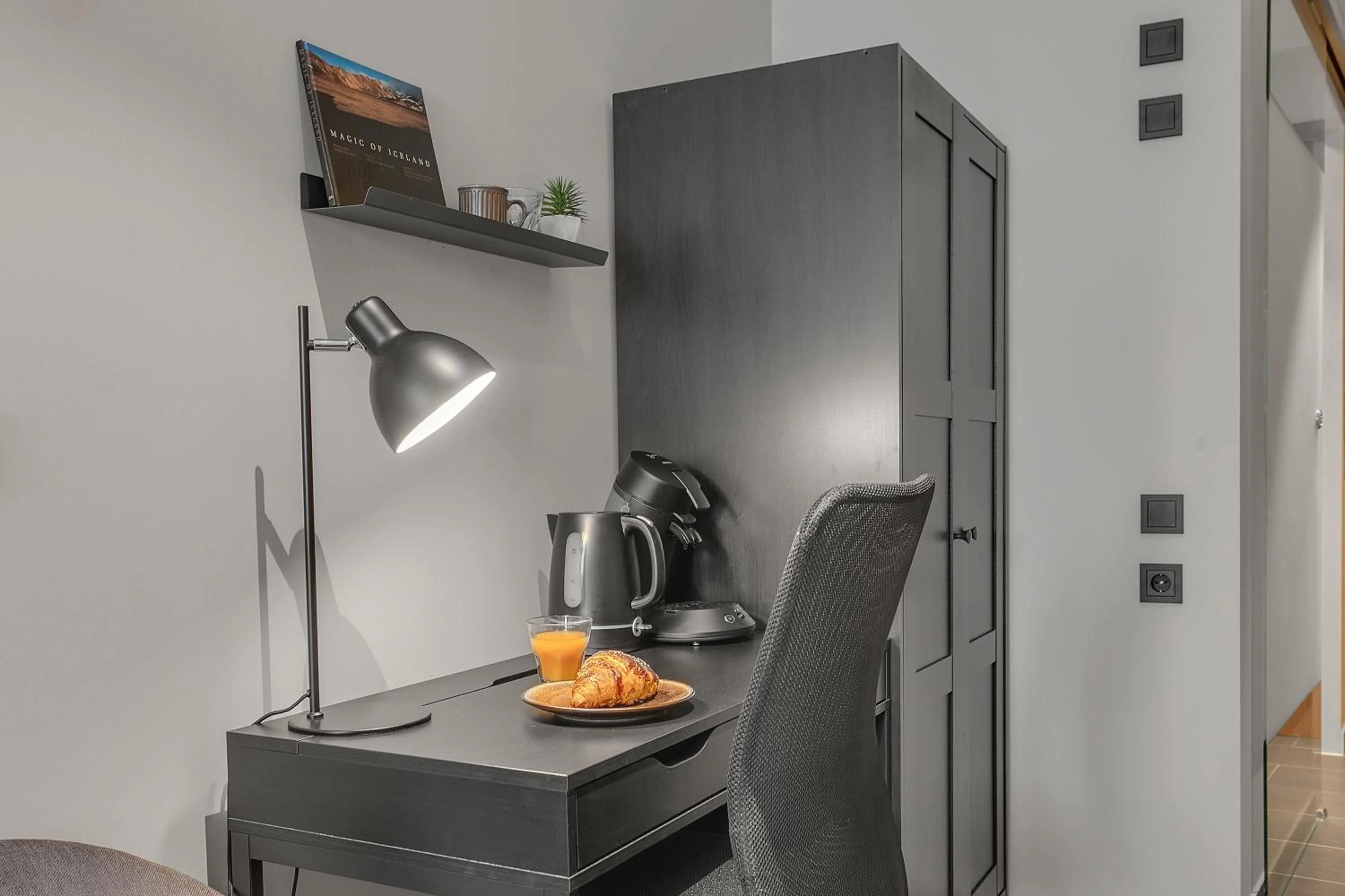 hair dresser in Alva Hotel