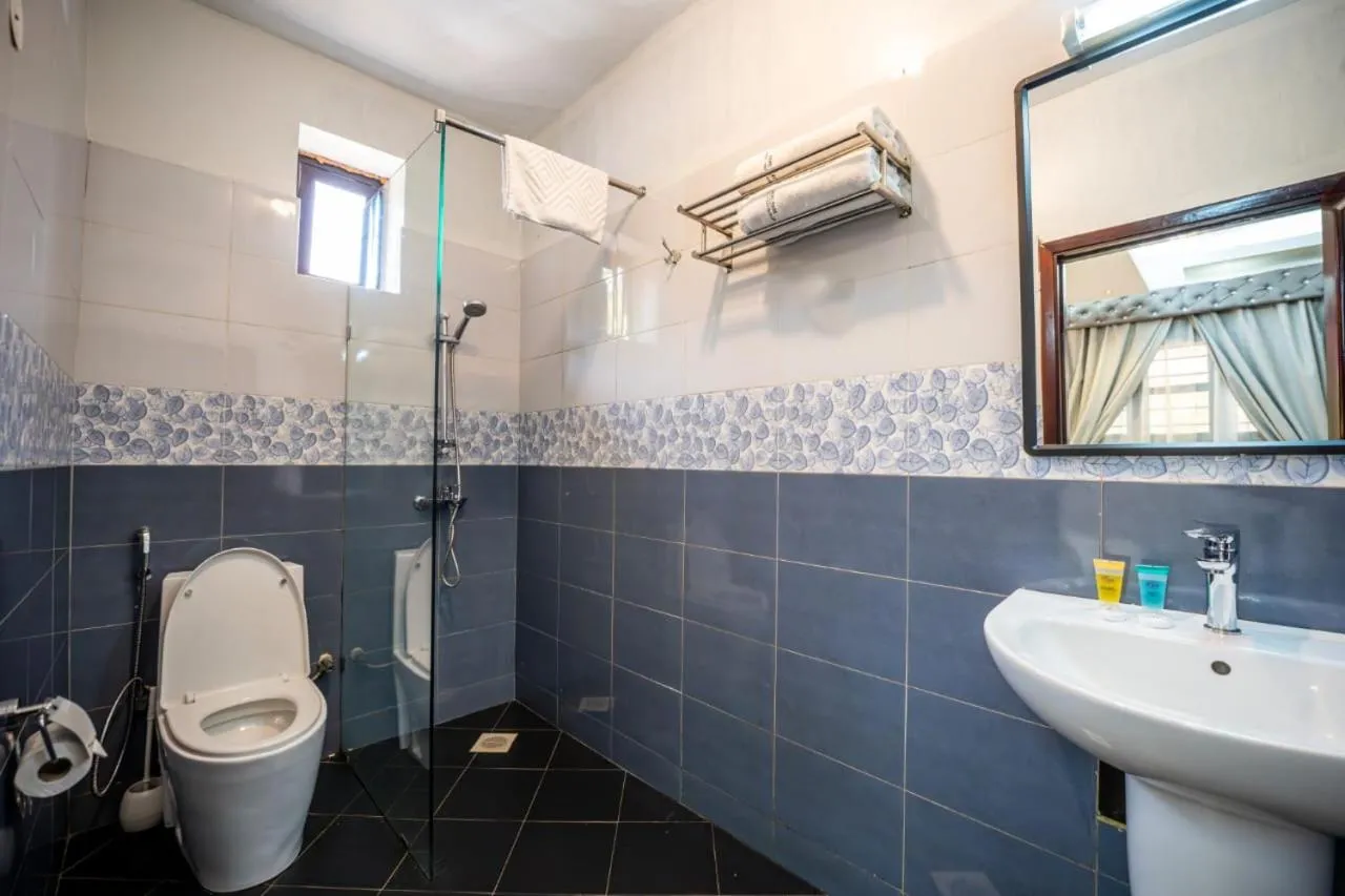 Bathroom in Afro Park Hotel