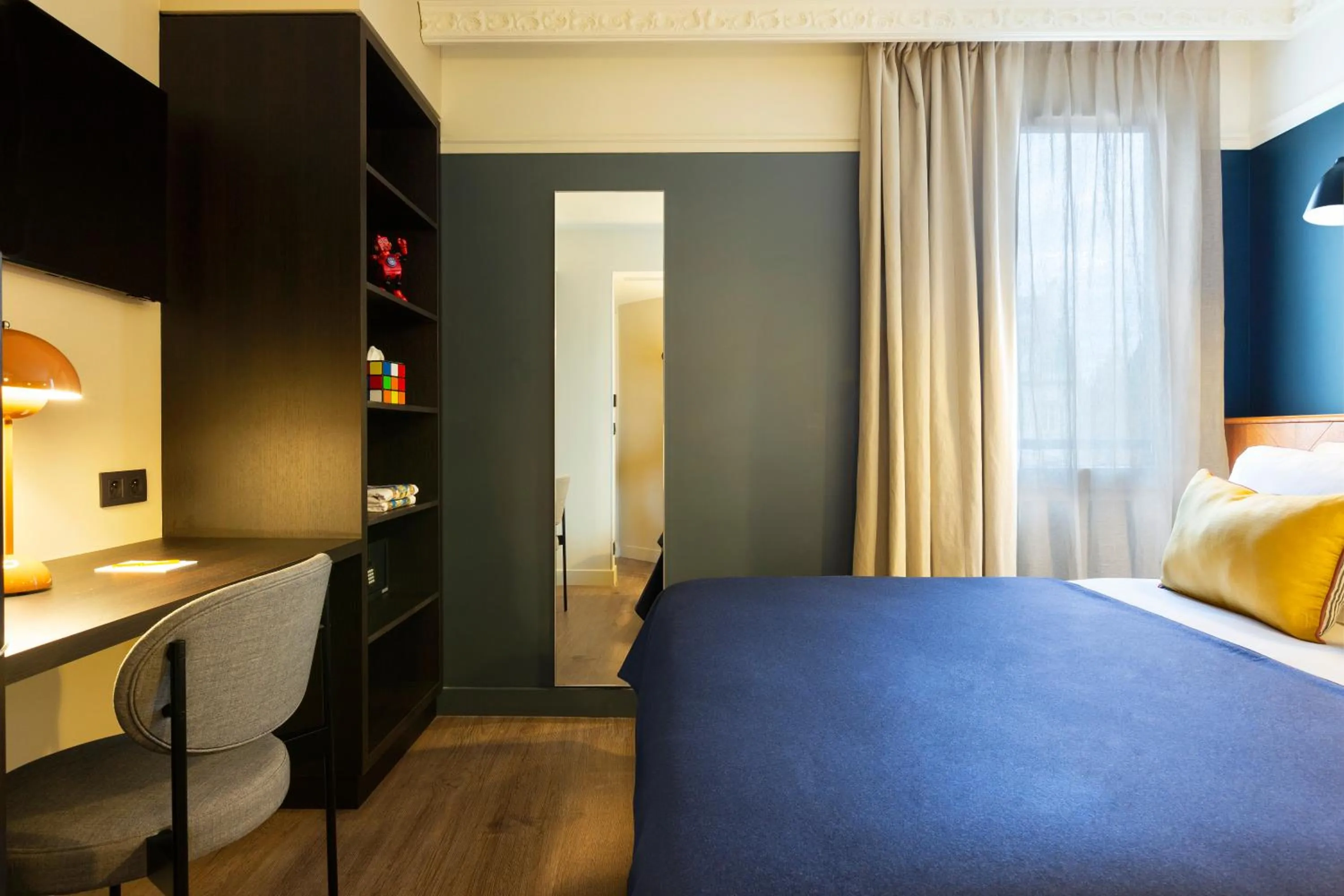 Bedroom, Bed in RockyPop Grenoble Appartements